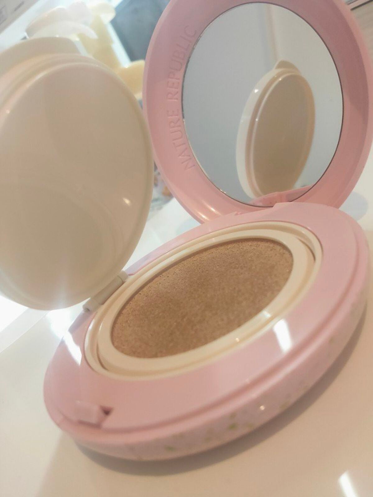 PROBIOエッセンスクッション/ネイチャーリパブリック/クッションファンデーションを使ったクチコミ(3枚目)