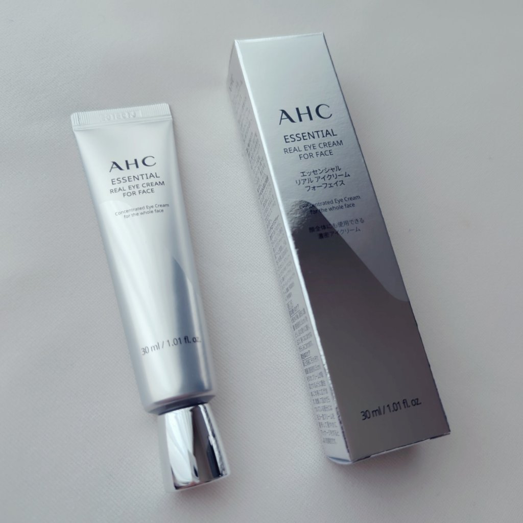 エッセンシャル リアル アイクリーム フォーフェイス/AHC/アイケア・アイクリームを使ったクチコミ（2枚目）