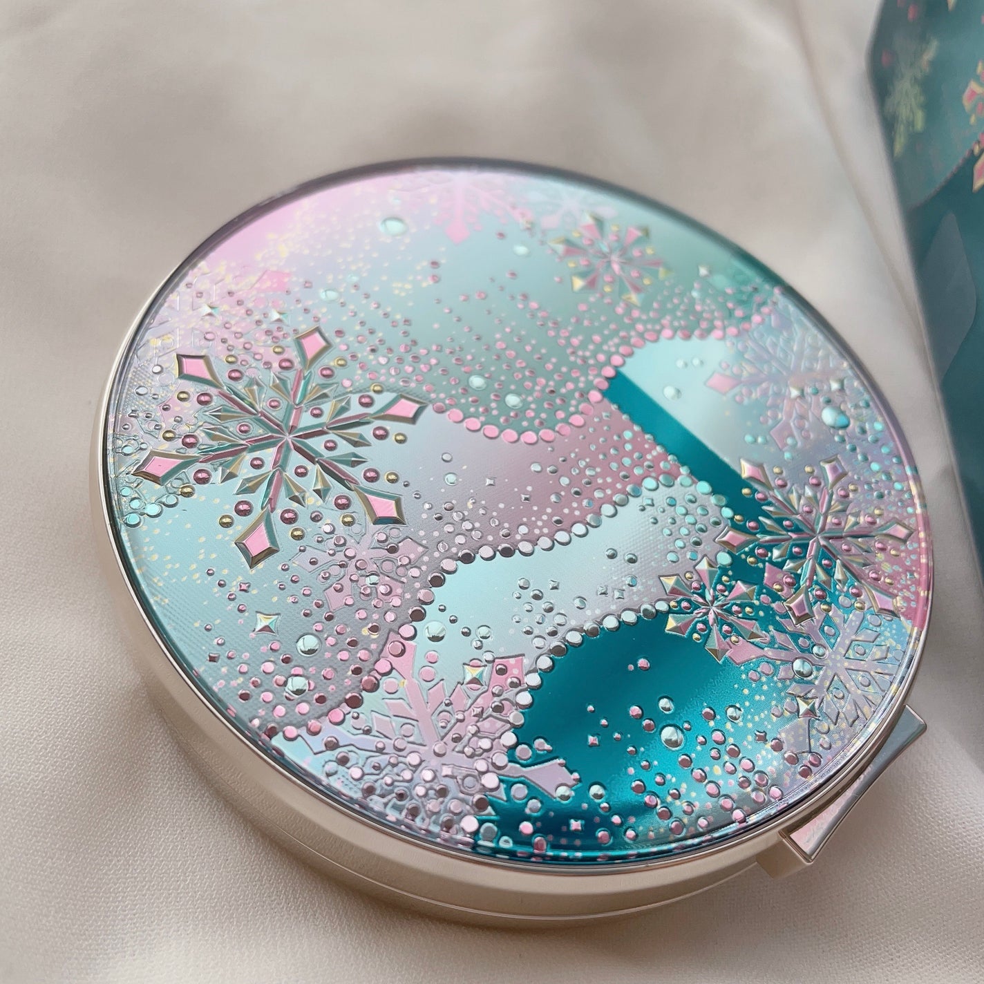 スノービューティー ブライトニング スキンケアパウダーA (医薬部外品)/スノービューティー/プレストパウダーを使ったクチコミ(4枚目)