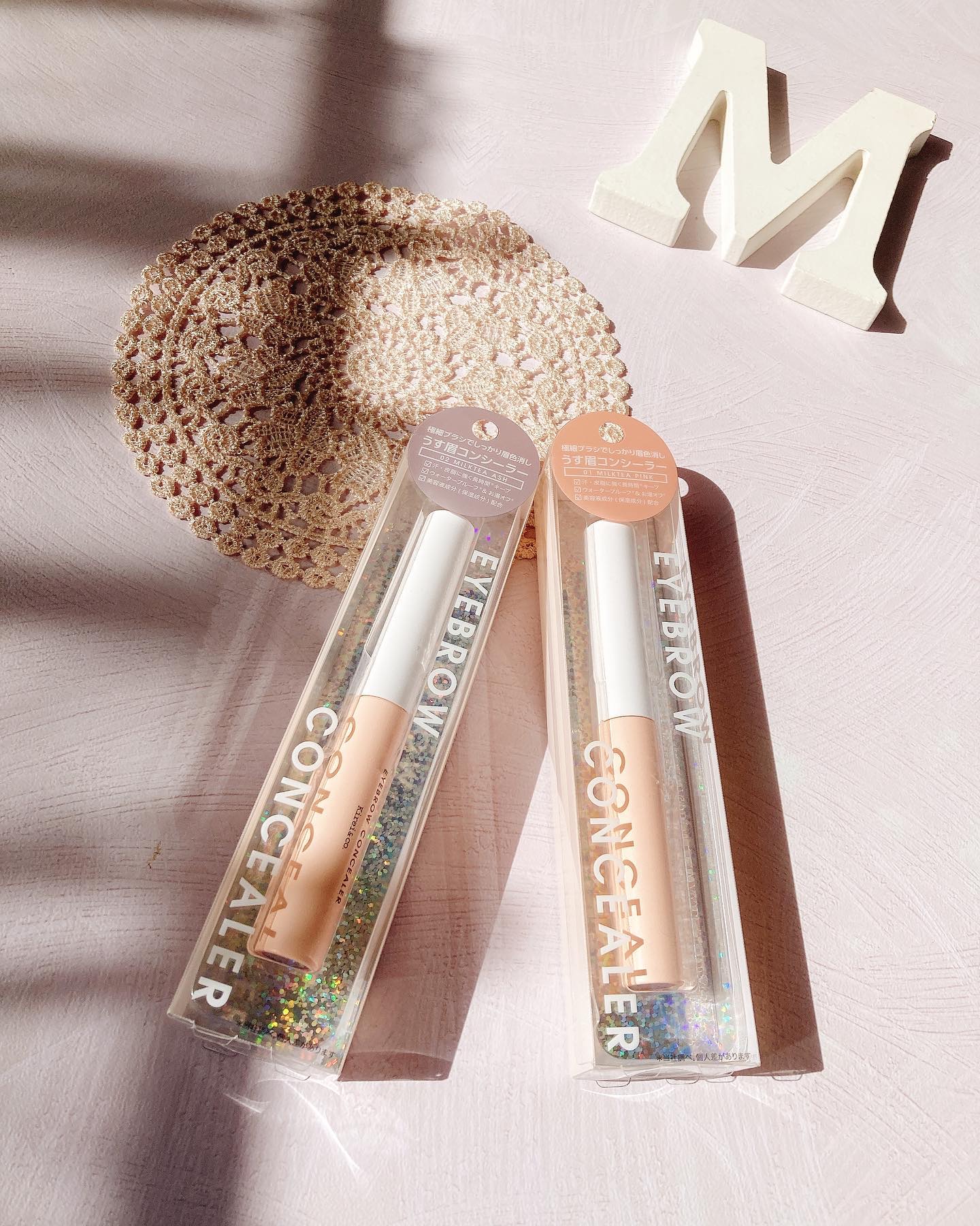 うす眉コンシーラー 01 ミルクティピンク/Kirei&co./眉マスカラを使ったクチコミ（1枚目）