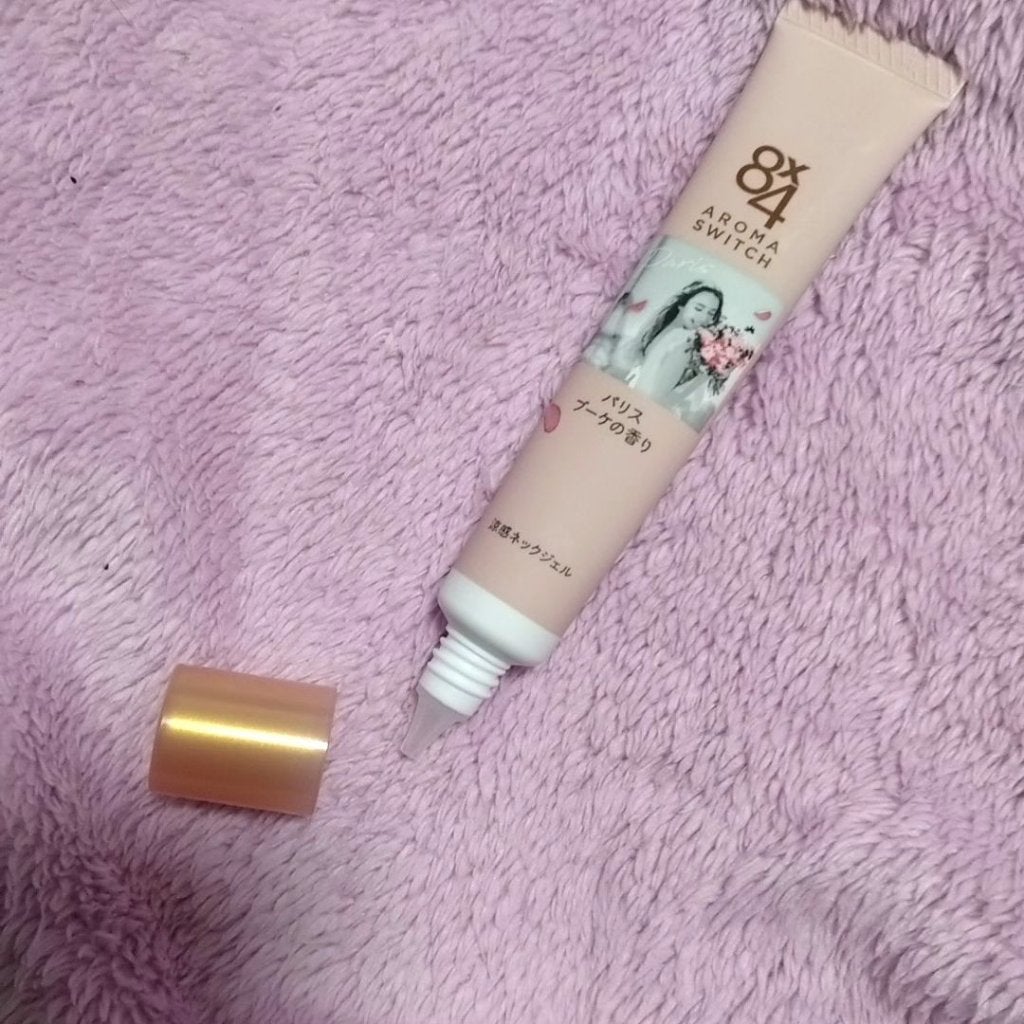 8x4 アロマスイッチ 涼感ネックジェル パリスブーケの香り/8x4/デオドラント・制汗剤を使ったクチコミ(3枚目)