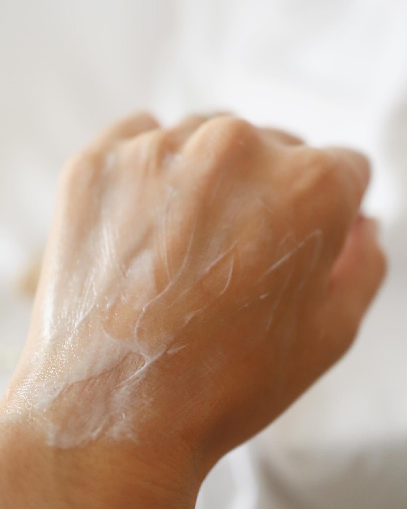 ザ プレミアム薬用リッチハンドクリーム/コエンリッチQ10/ハンドクリームを使ったクチコミ(6枚目)