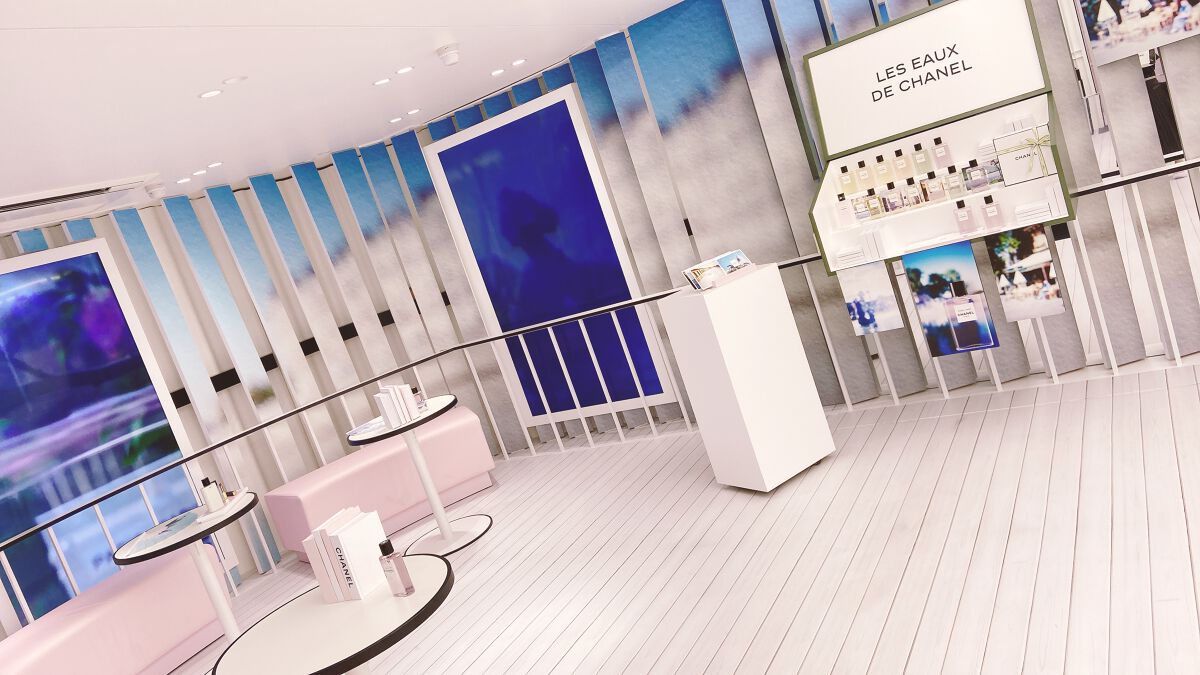 レ キャトル オンブル/CHANEL/アイシャドウパレットを使ったクチコミ(3枚目)