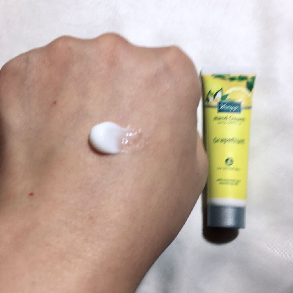 クナイプ ハンドクリーム グレープフルーツの香り/クナイプ/ハンドクリームを使ったクチコミ（2枚目）