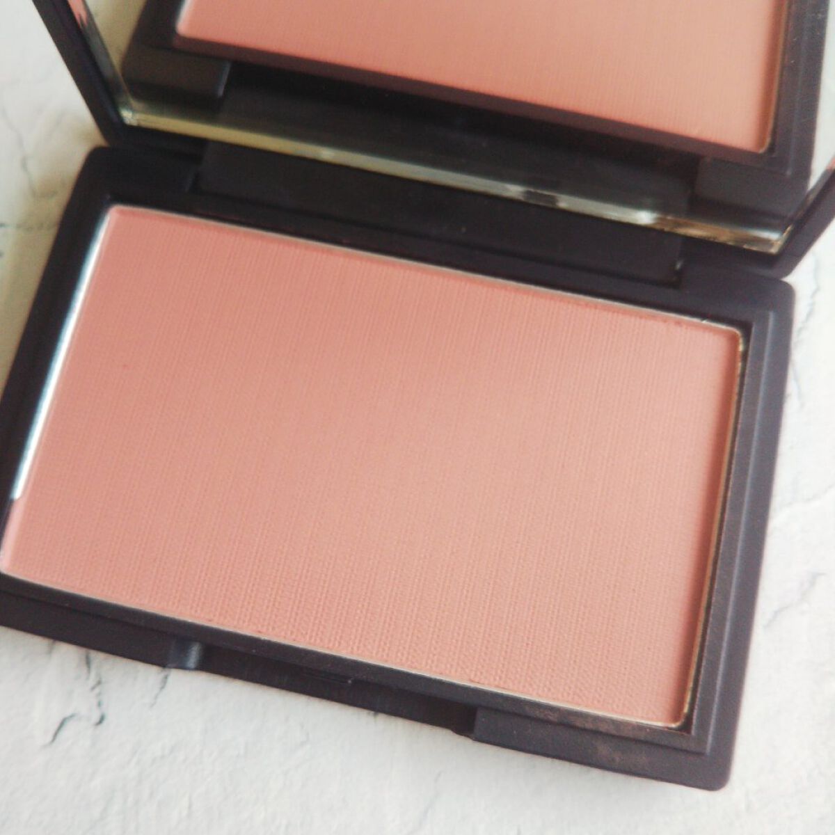 ピュア チーク カラー ダスティローズ/heme/パウダーチークを使ったクチコミ（2枚目）