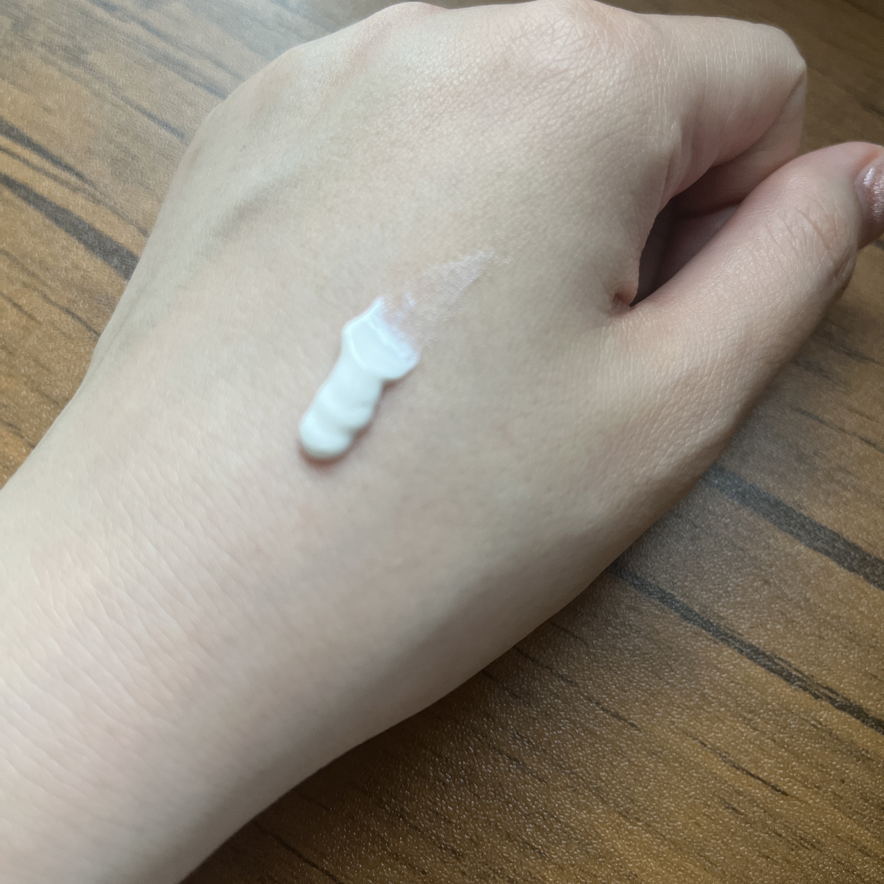 ビタミンEバイタライジングUVクリーム　SFP50＋/COSRX/日焼け止めクリームを使ったクチコミ（2枚目）