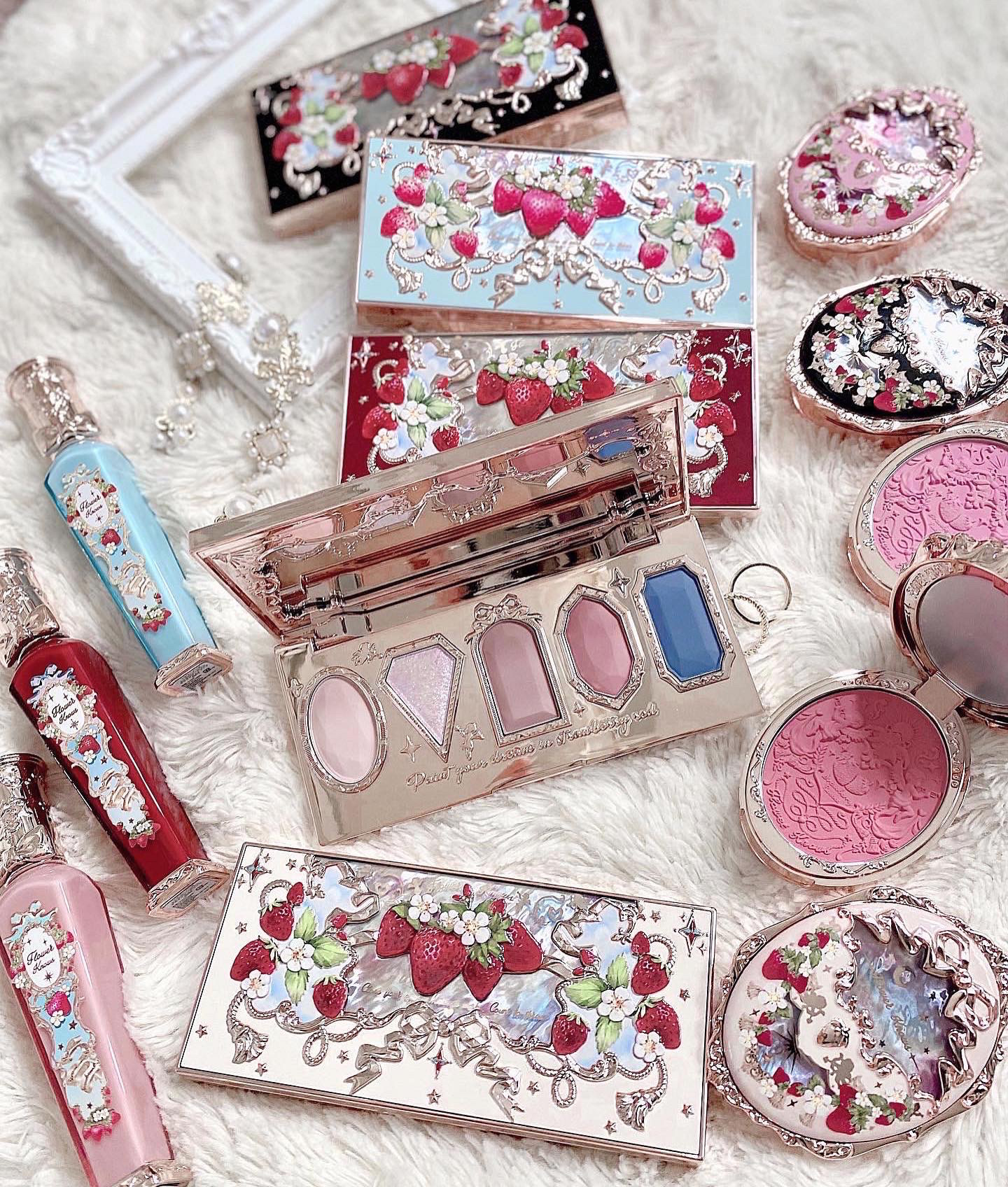 ストロベリーロココシリーズ クラウドマットリップ/FlowerKnows/リップグロスを使ったクチコミ（3枚目）