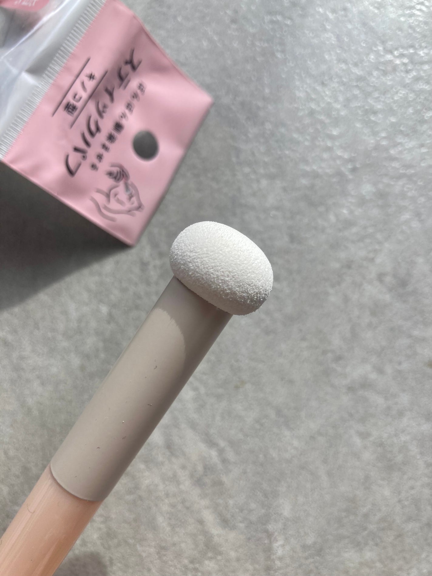 スティックパフ キノコ型/セリア/メイクブラシを使ったクチコミ(1枚目)