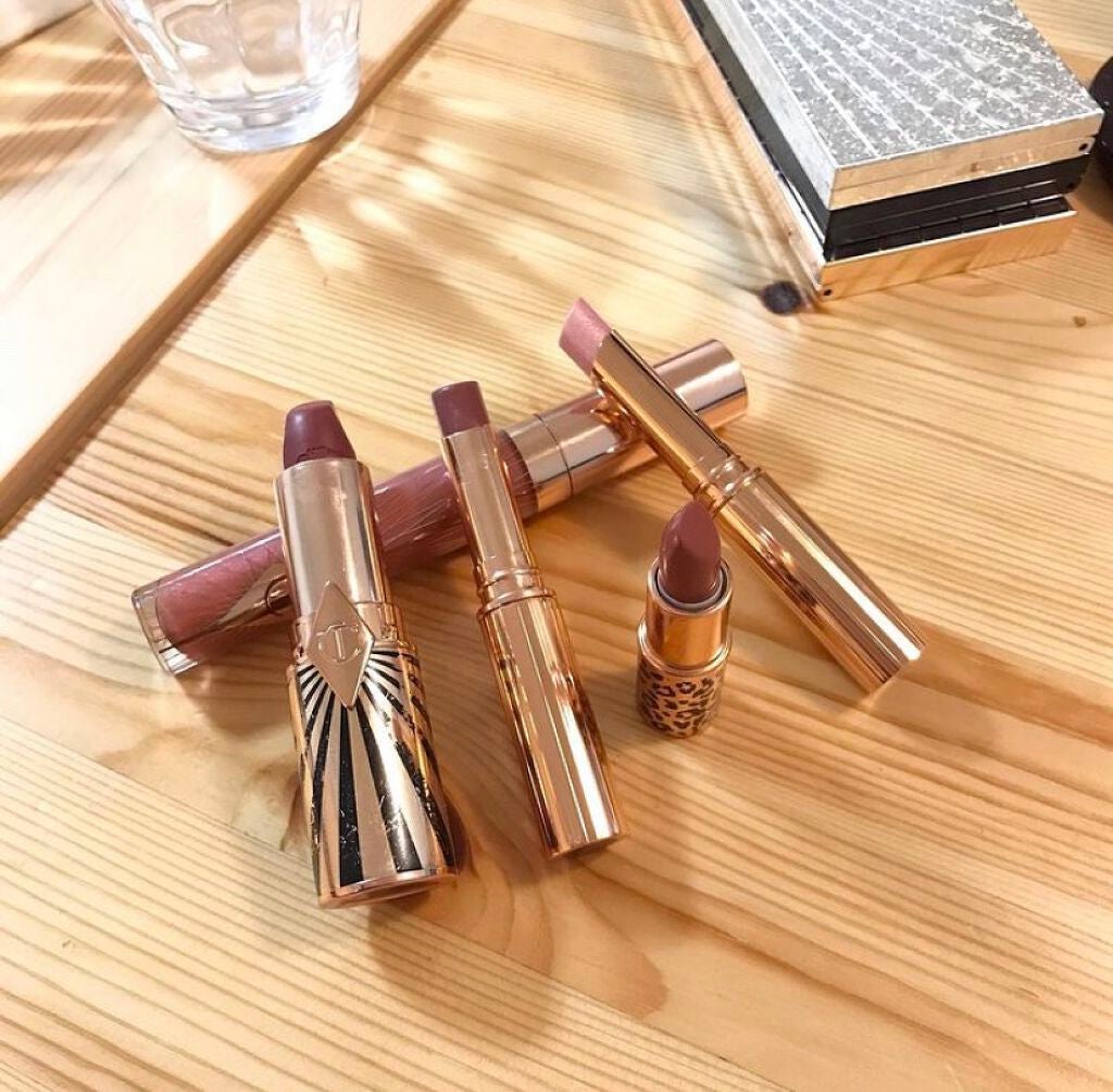 MichikoM on LIPS 「シャー様こと#Charlottetilburyついつい集めたく..」(4枚目)