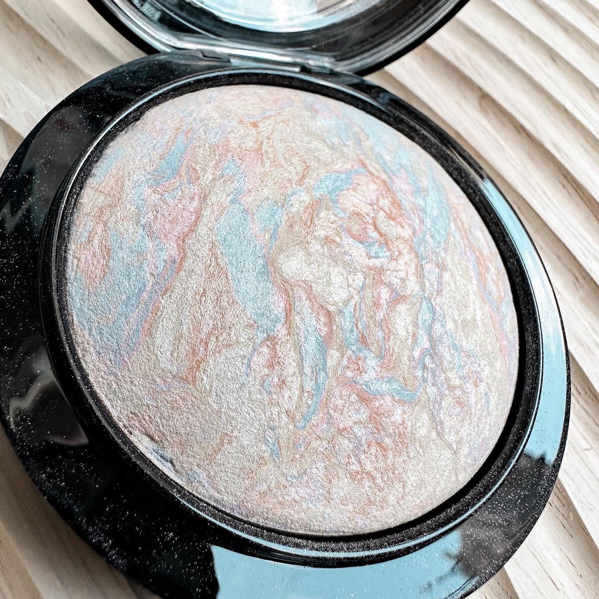 M·A·C ミネラライズ スキンフィニッシュ/M・A・C/パウダーハイライトを使ったクチコミ(2枚目)