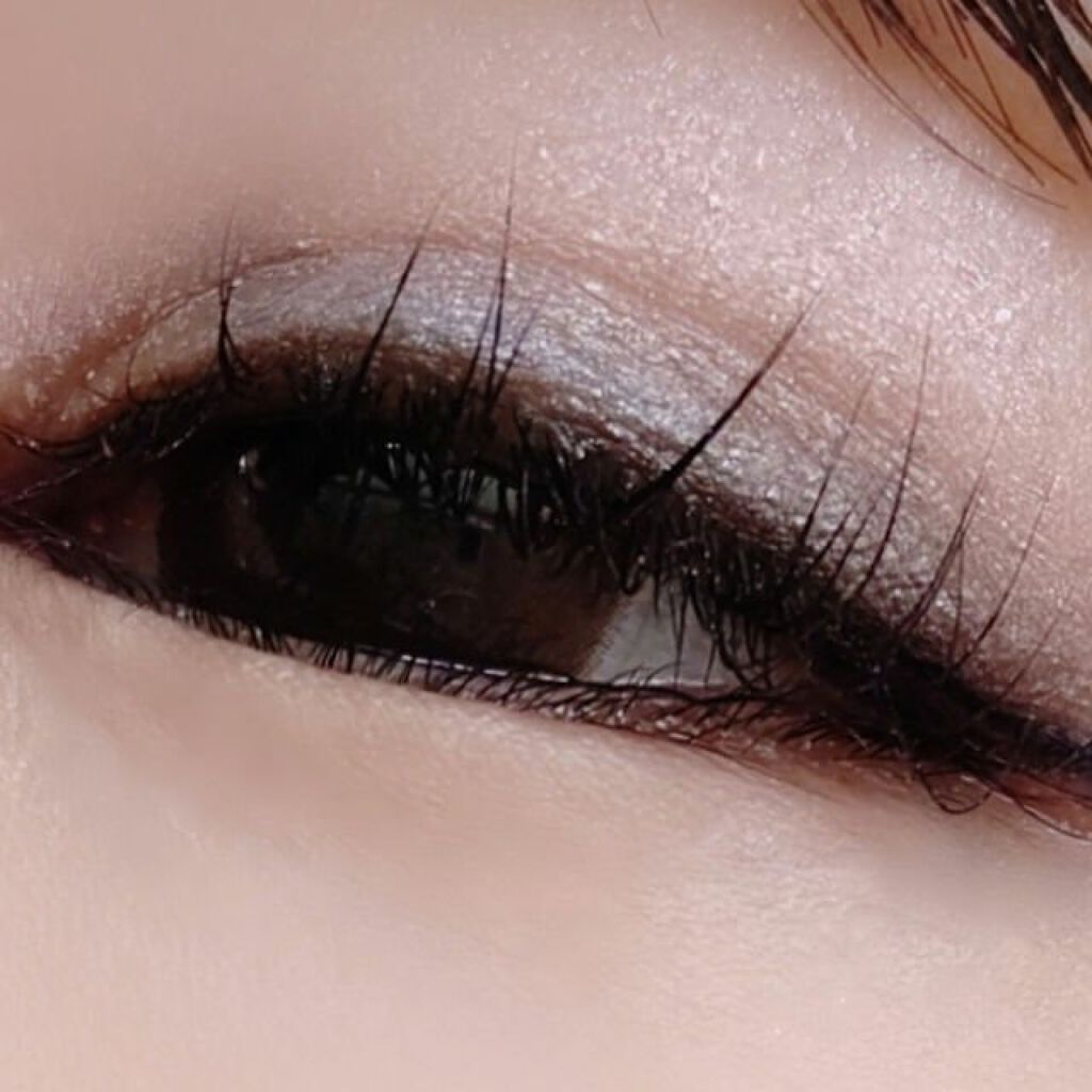 セルヴォーク ヴォランタリー アイズ/Celvoke/単色アイシャドウを使ったクチコミ（2枚目）