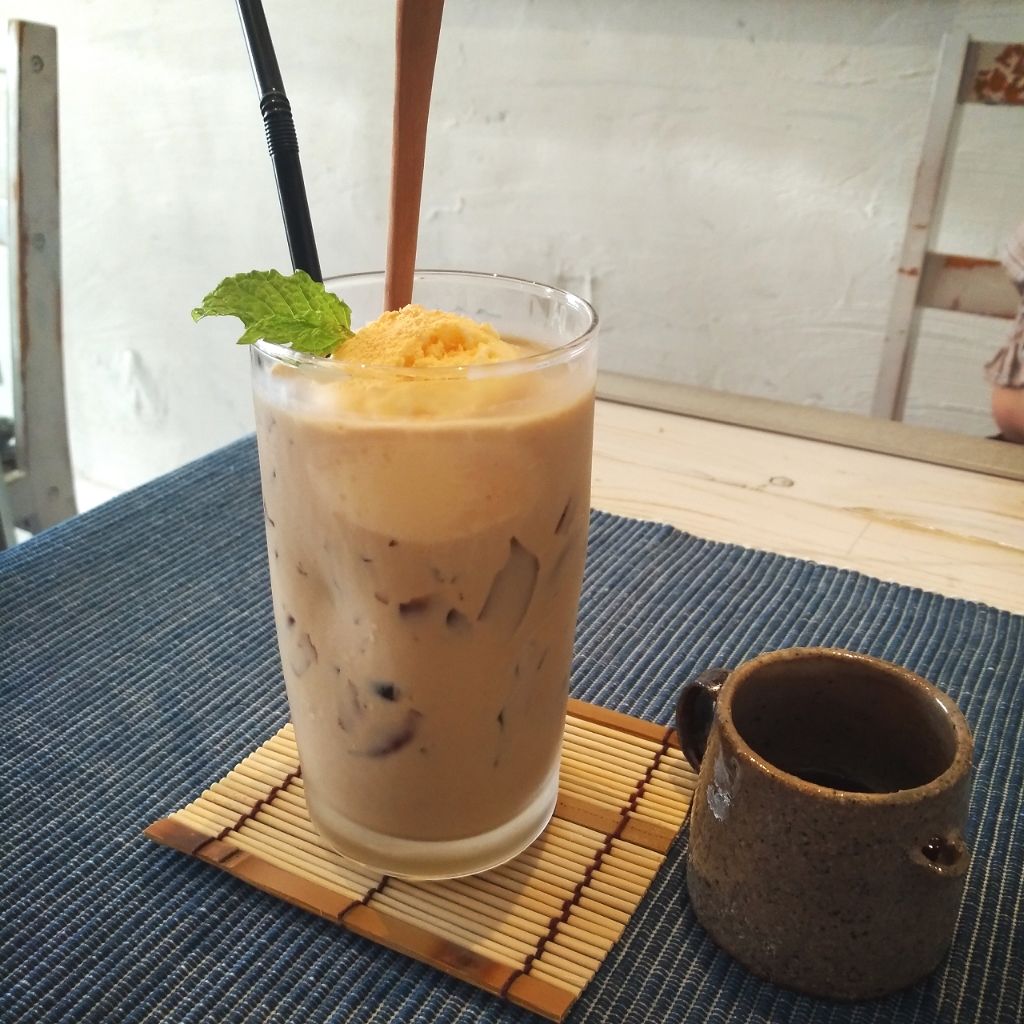 ネイルホリック 24_7/ネイルホリック/マニキュアを使ったクチコミ(3枚目)