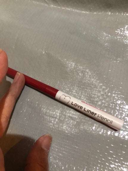 ラブ・ライナー ペンシルアイライナー グリッターコレクション2/ラブ・ライナー/ペンシルアイライナーを使ったクチコミ(2枚目)