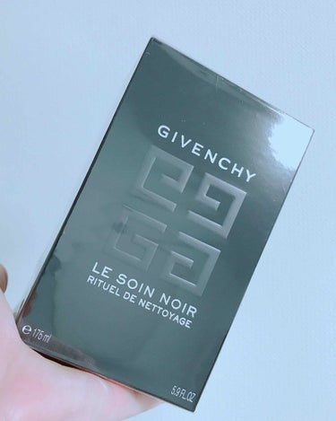 GIVENCHY ソワン ノワール クレンジング リチュアル EXのクチコミ「GIVENCHY ソワン ノワール クレンジング リチュアル
EX 《洗顔ジェル》 税抜き13.....」（1枚目）