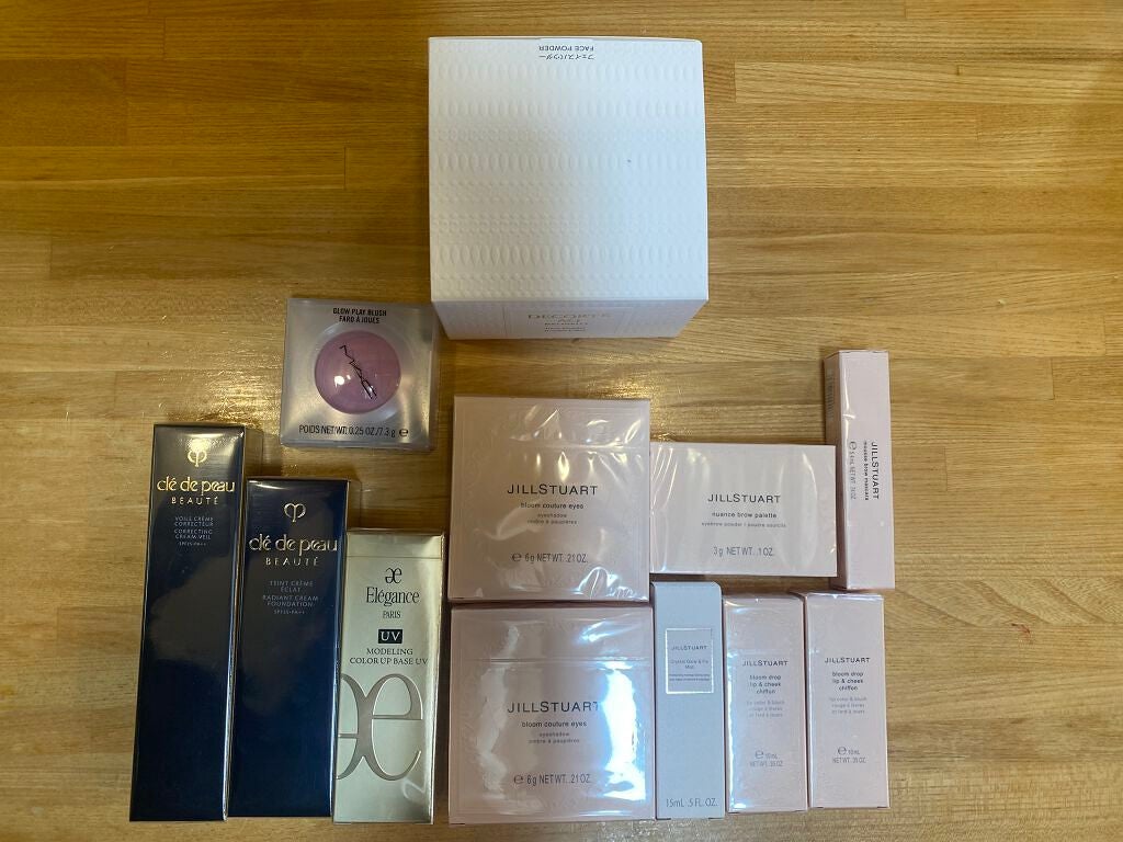 AQ ミリオリティ フェイスパウダー/DECORTÉ/ルースパウダーを使ったクチコミ(1枚目)