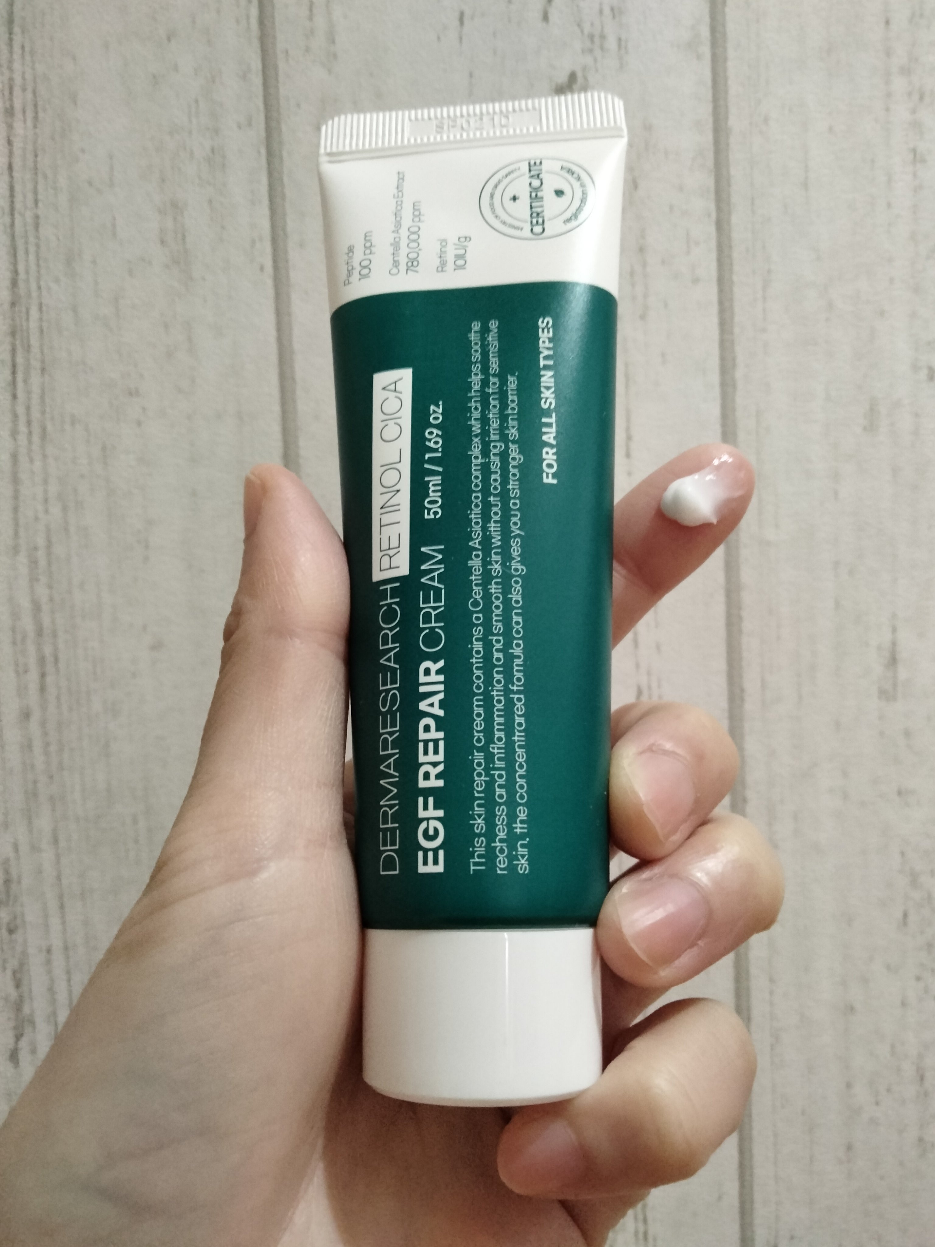 レチノールシカEGFリペアクリーム/DERMA RESEARCH/フェイスクリームを使ったクチコミ（1枚目）
