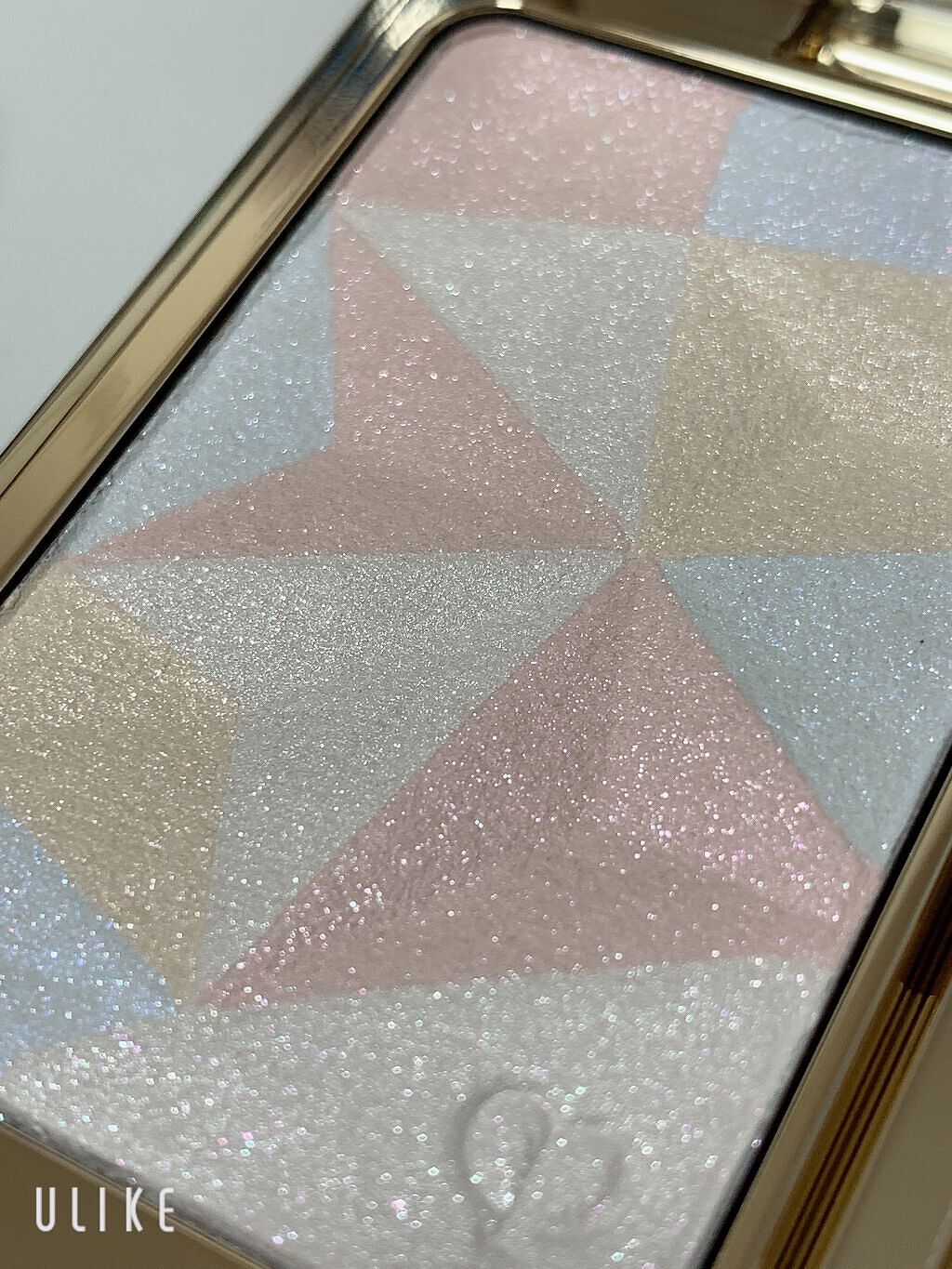  ルージュアレーブル エブルイサン 313 Go-Boldly Bronze/クレ・ド・ポー ボーテ/口紅を使ったクチコミ（3枚目）