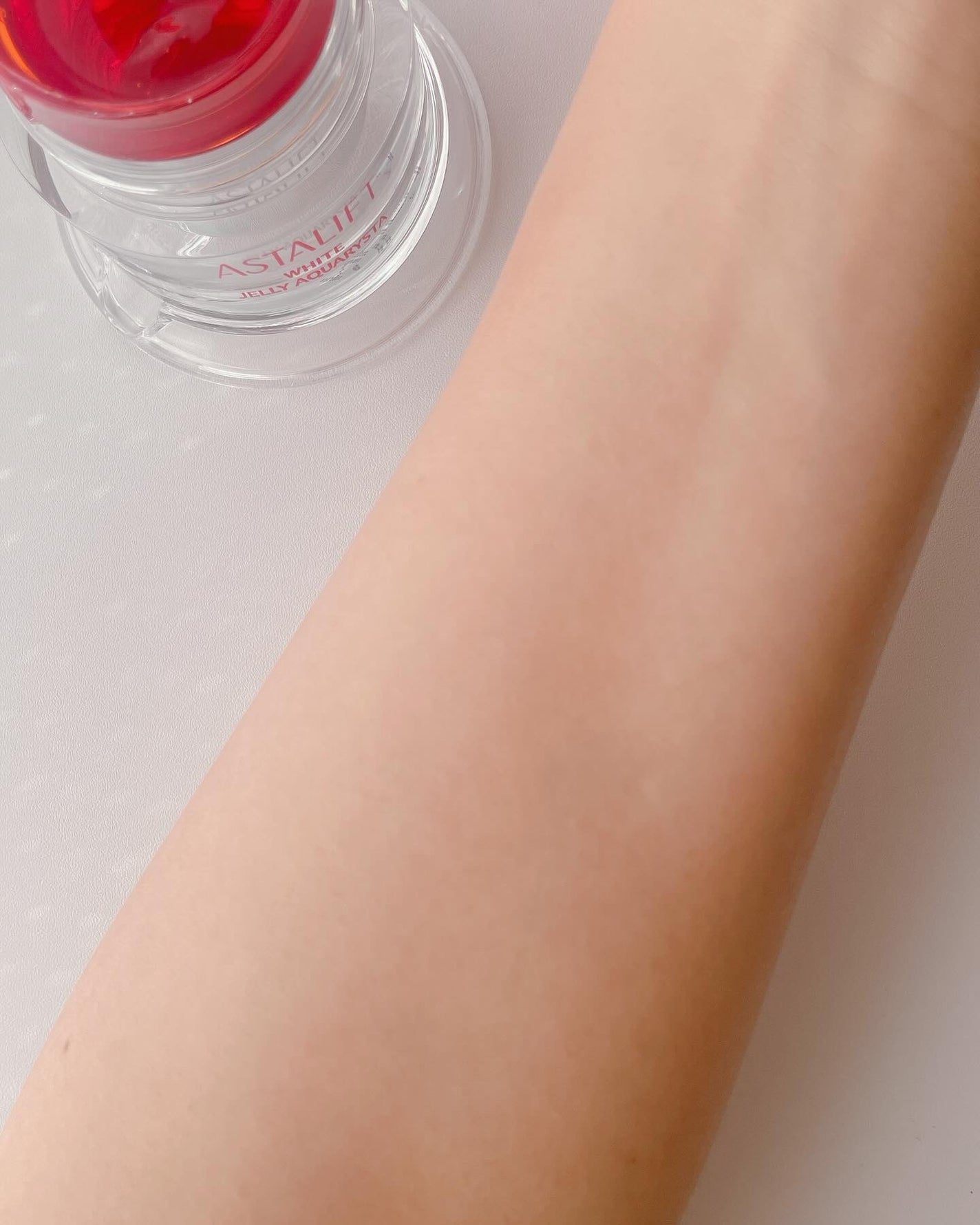 アスタリフト ホワイト ジェリー アクアリスタ/アスタリフト/美容液を使ったクチコミ(7枚目)