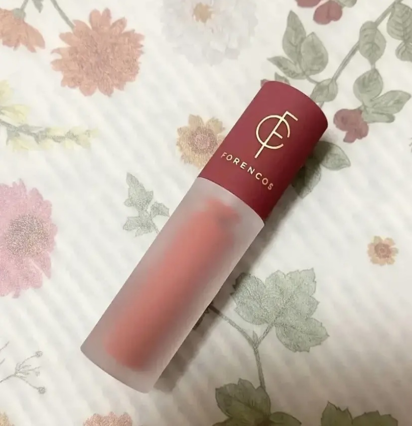 タトゥーベルベットティント #19 モス/フォレンコス/リップティントを使ったクチコミ（1枚目）