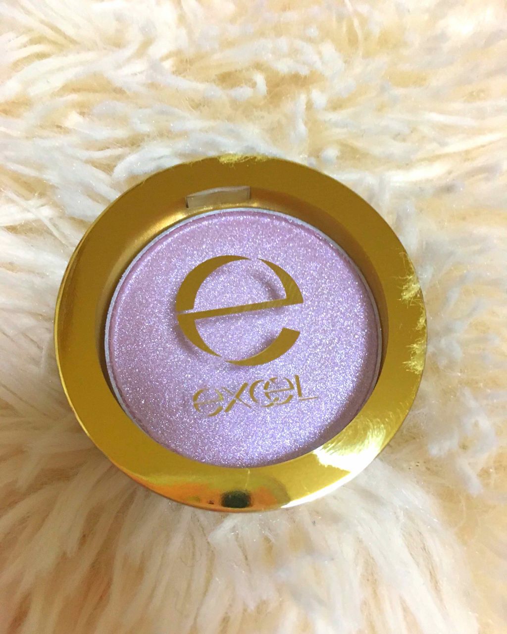 シャイニーシャドウ N/excel/単色アイシャドウを使ったクチコミ(1枚目)