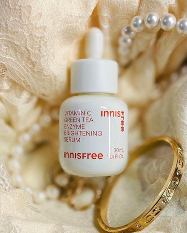 
💎innisfree
🌼ビタ C グリーンティーエンザイム ブライト セラム
  30ml 3,960yen（税込）

ビタミンC×角質ケアで
ガラス玉のような輝くピュア肌へ導いてくれる美容液です。
