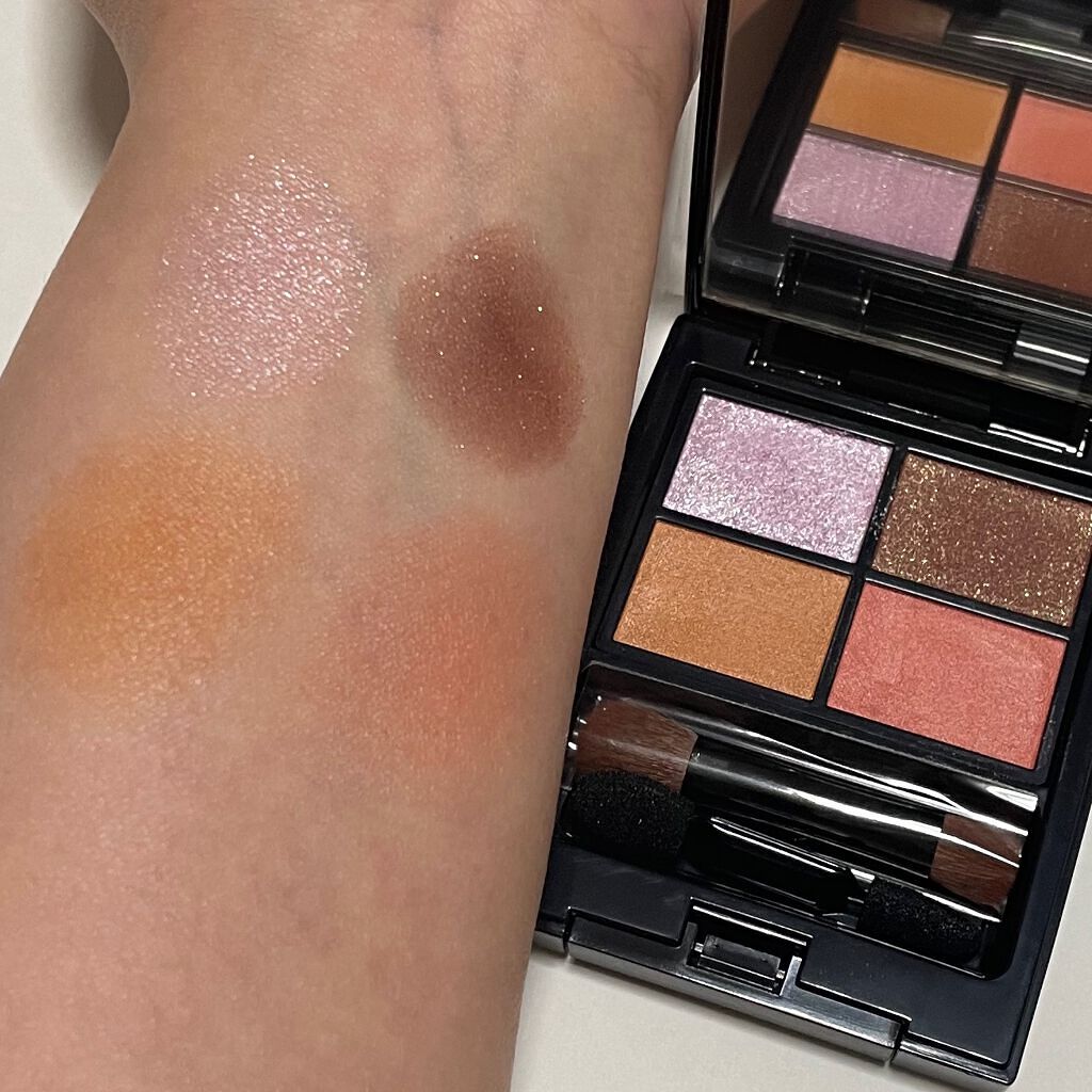 ミネラルクラッシィシャドー/エトヴォス/アイシャドウパレットを使ったクチコミ(2枚目)