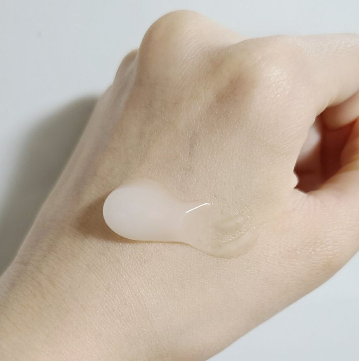 ウォータフルオールインワンジェル/MAZARAN/オールインワン化粧品を使ったクチコミ（2枚目）