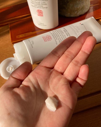 Rie_beauty on LIPS 「@dotn_officialさまのボリュームアップシャンフ..」(4枚目)