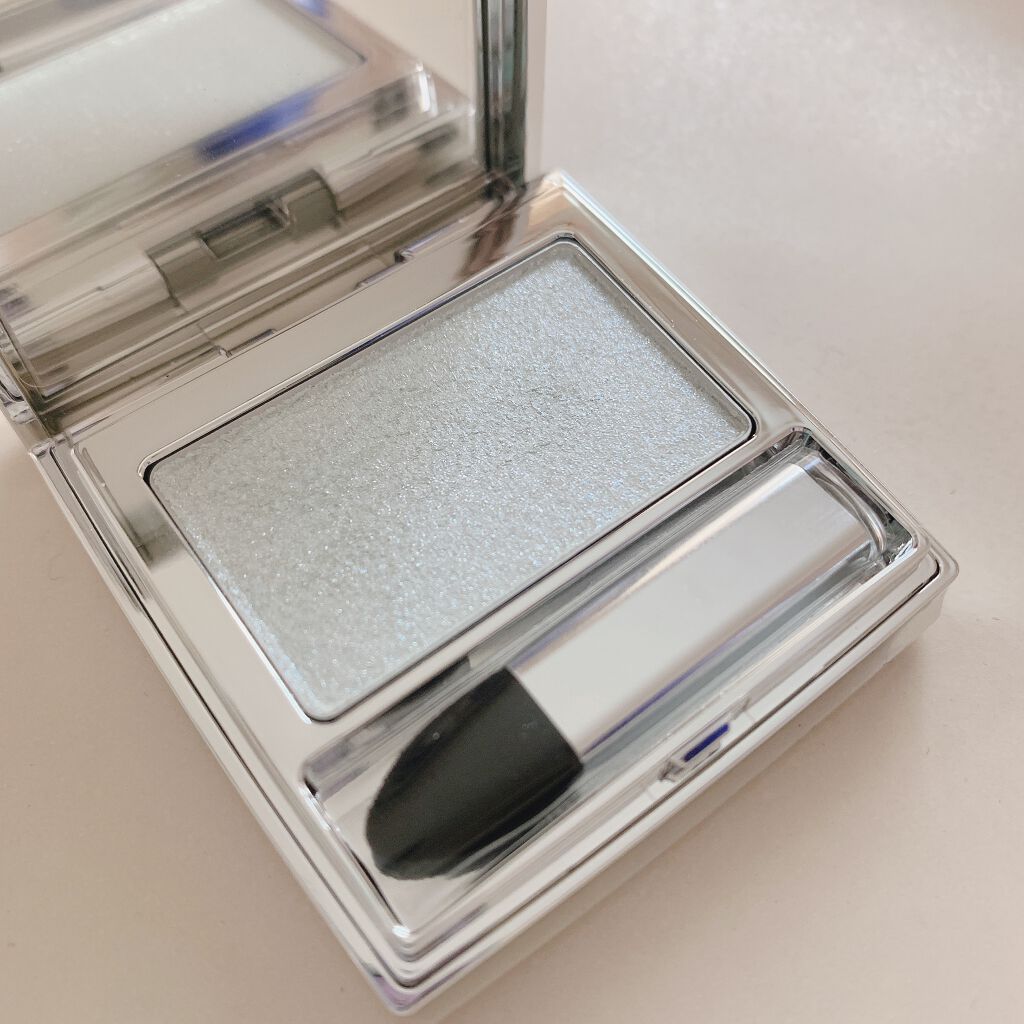 ザ ナウナウアイズ 01 クラッシュドアイス/RMK/単色アイシャドウを使ったクチコミ（3枚目）