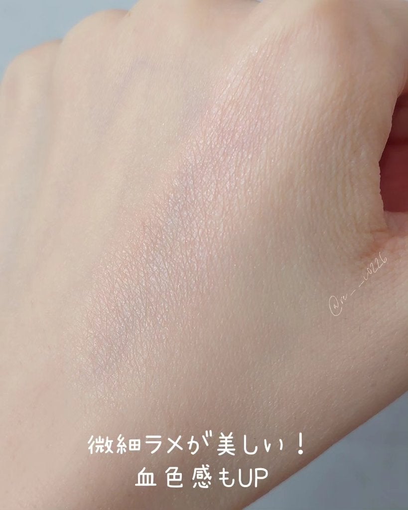 ボーム エサンシエル/CHANEL/スティックハイライトを使ったクチコミ(5枚目)