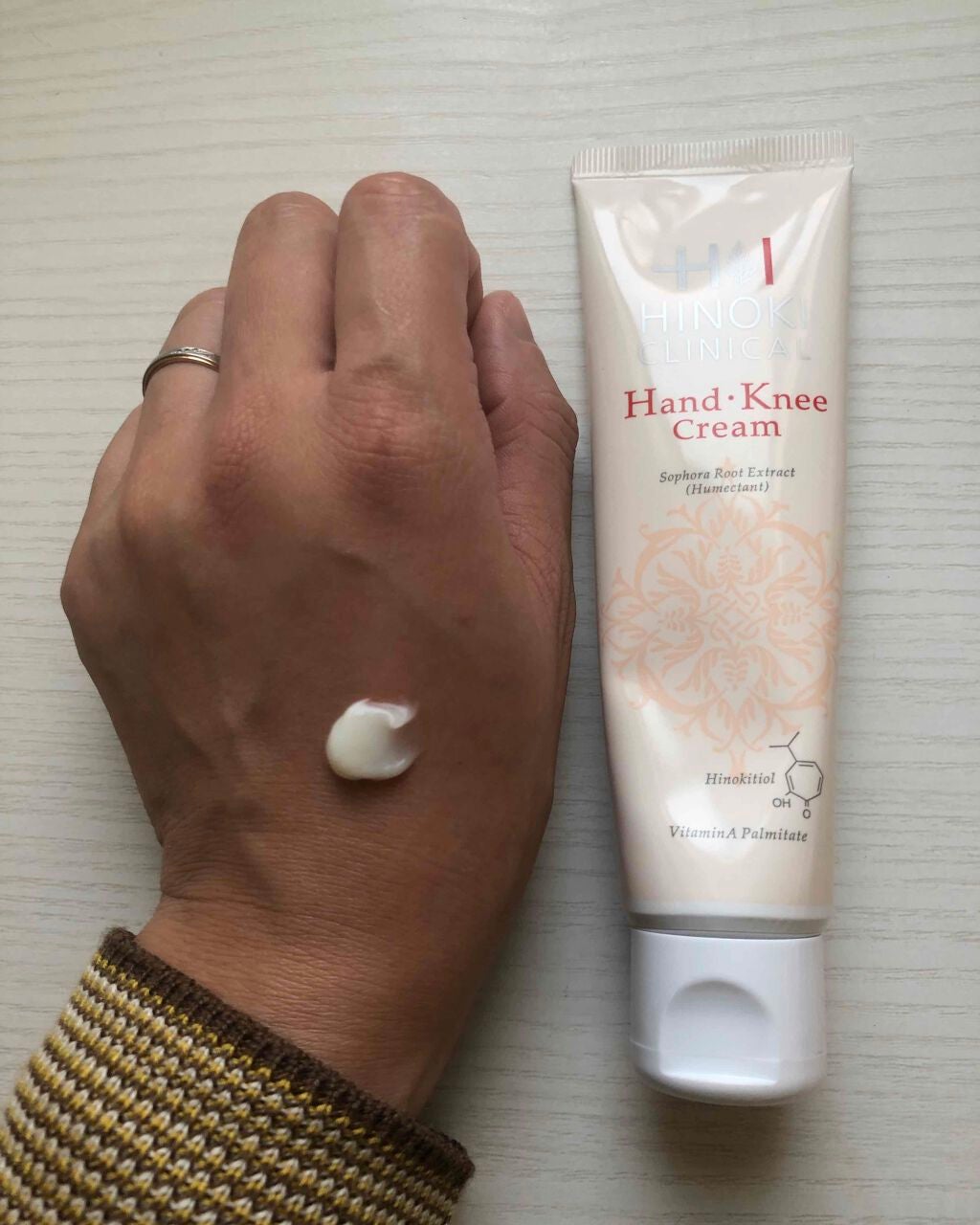 ヒノキハンド・ニークリーム/ヒノキ肌粧品/ハンドクリームを使ったクチコミ(2枚目)