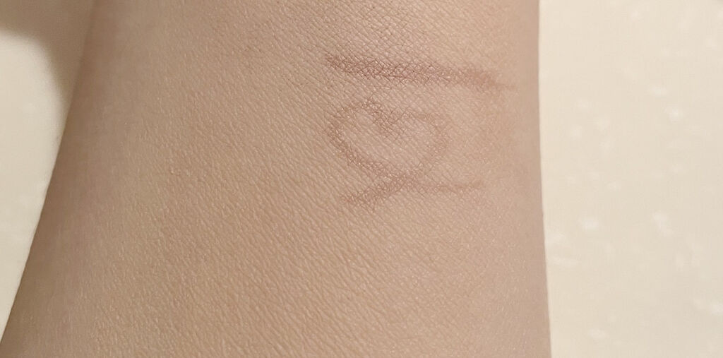 描くふたえアイライナー/CEZANNE/リキッドアイライナーを使ったクチコミ（3枚目）