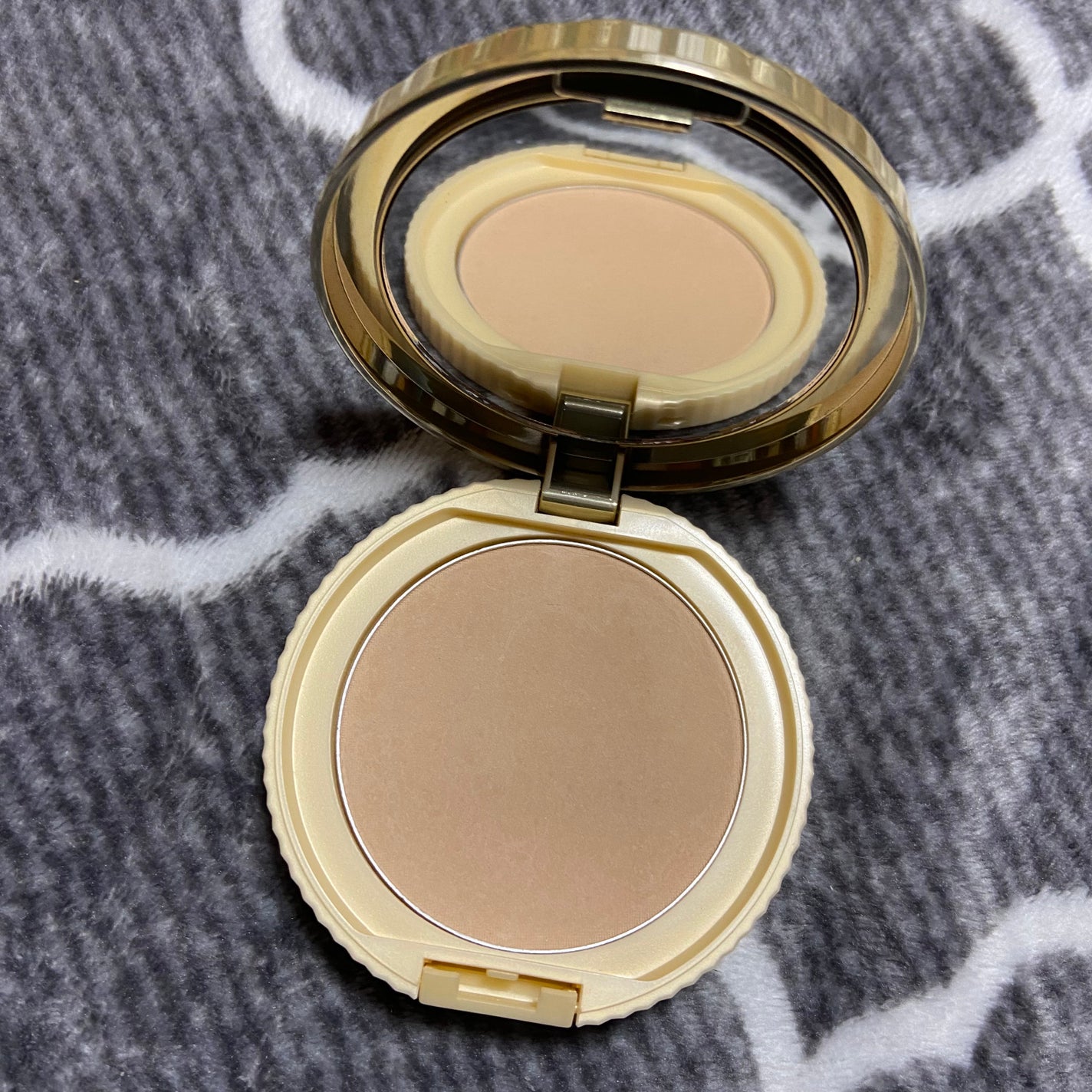 【旧品】マシュマロフィニッシュパウダー/キャンメイク/プレストパウダーを使ったクチコミ(1枚目)