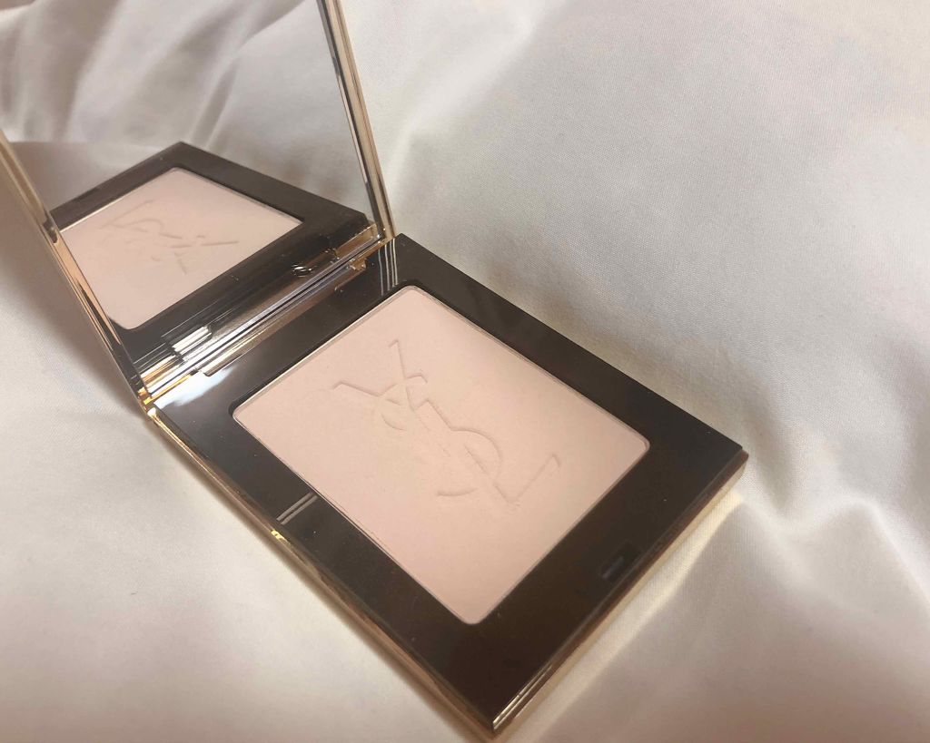 ラディアントコンパクトパウダー/YVES SAINT LAURENT BEAUTE/プレストパウダーを使ったクチコミ（2枚目）
