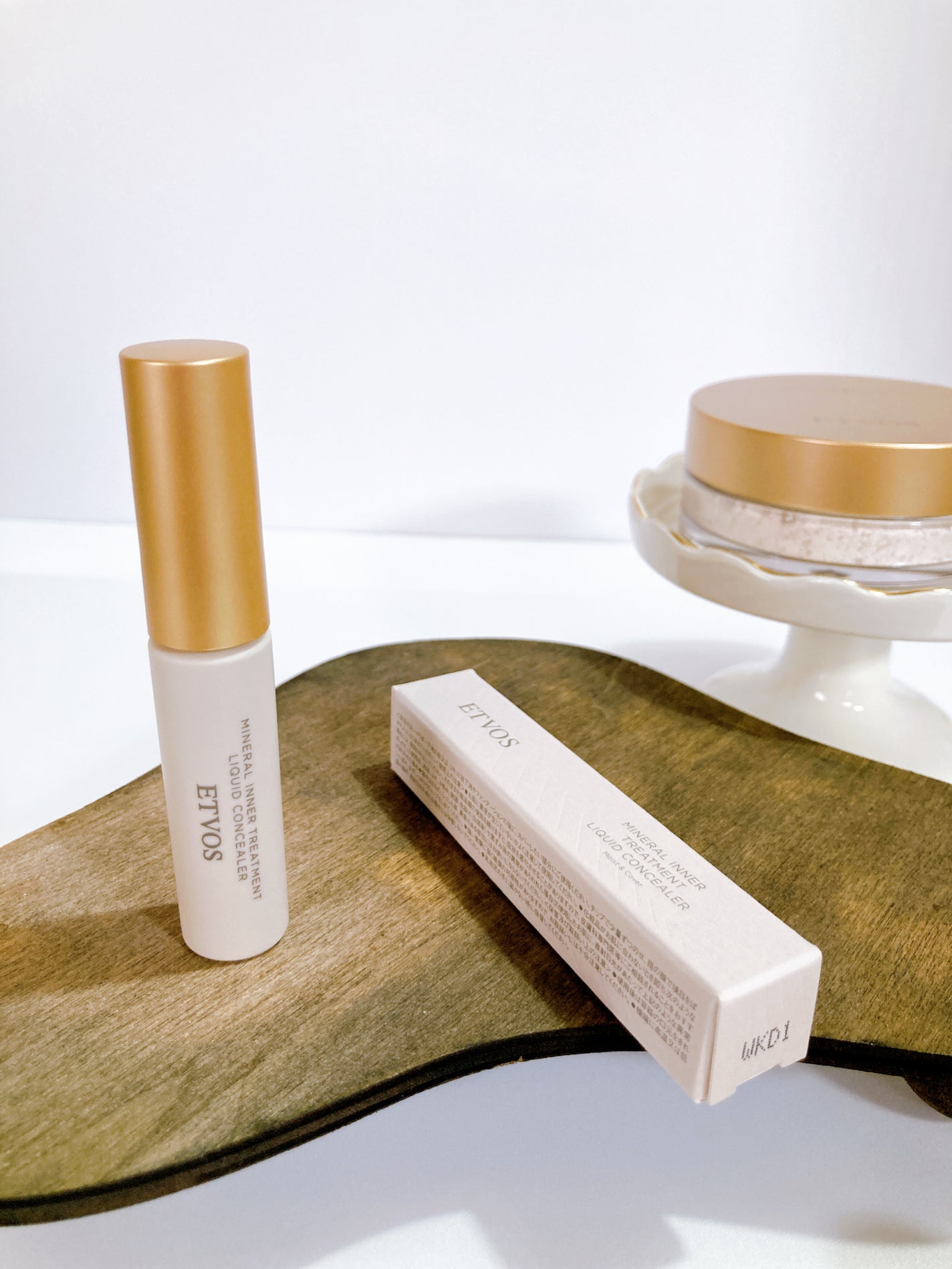 ミネラルインナートリートメントリキッドコンシーラー/エトヴォス/リキッドコンシーラーを使ったクチコミ(2枚目)