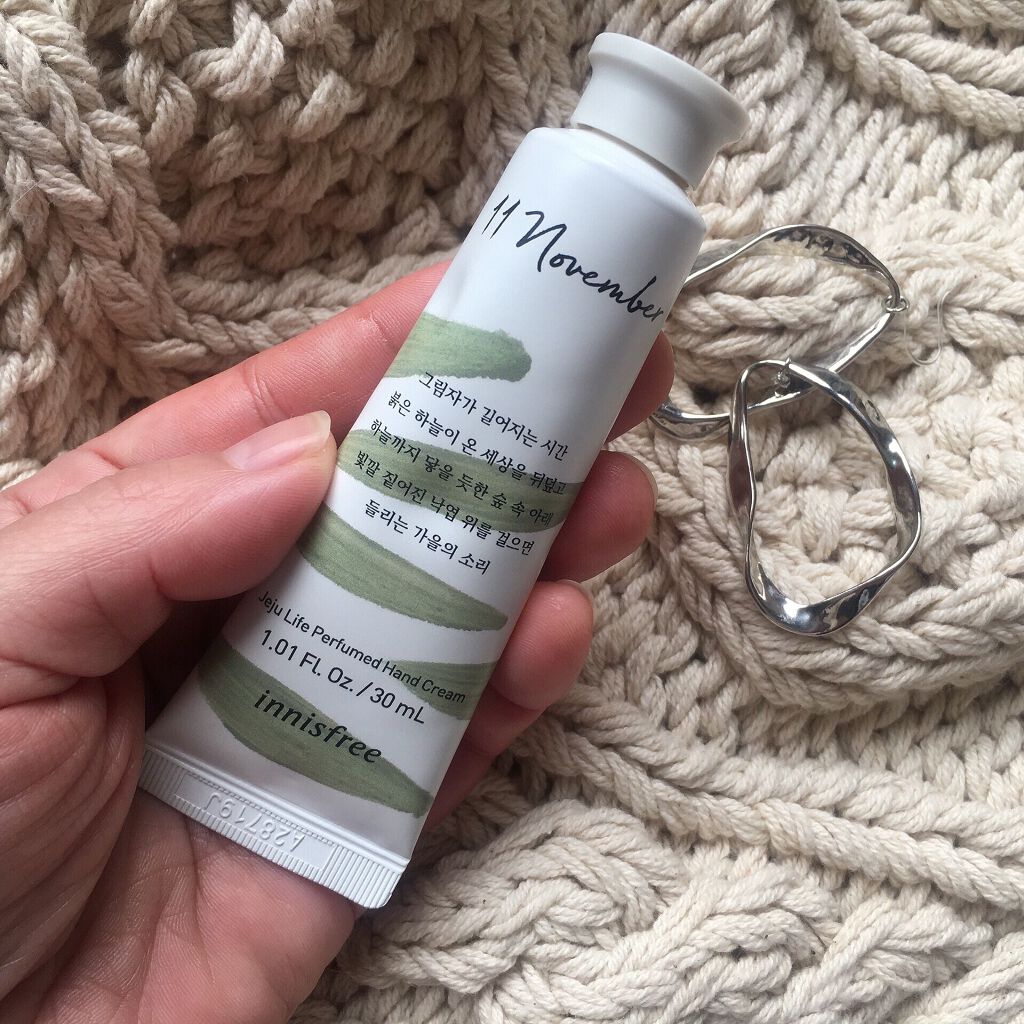 チェジュライフ パフュームド ハンドクリーム セット 2020 Green Holidays Edition/innisfree/ハンドクリームを使ったクチコミ（1枚目）