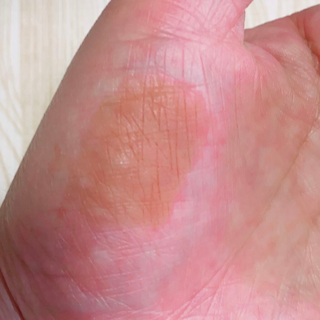 パウダー キス リキッド リップカラー/M・A・C/口紅を使ったクチコミ(4枚目)