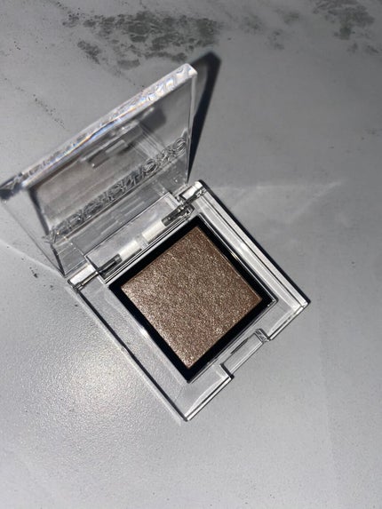 アディクション ザ アイシャドウ パール 004P Private Beach/ADDICTION/単色アイシャドウを使ったクチコミ(2枚目)