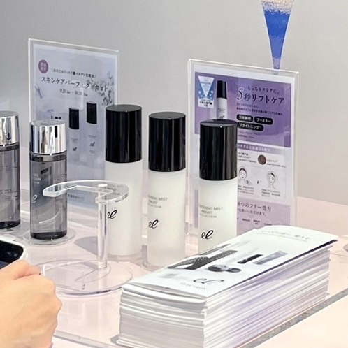 グロウフルールチークス/キャンメイク/パウダーチークを使ったクチコミ（2枚目）