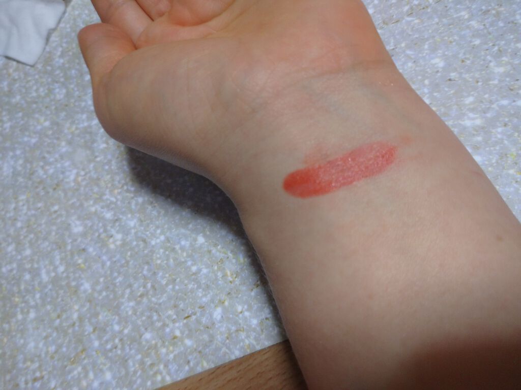 ジューシーライアー ウォーターティント 01 グァバモヒート(GUAVA MOJITO)/lilybyred/リップティントを使ったクチコミ（3枚目）