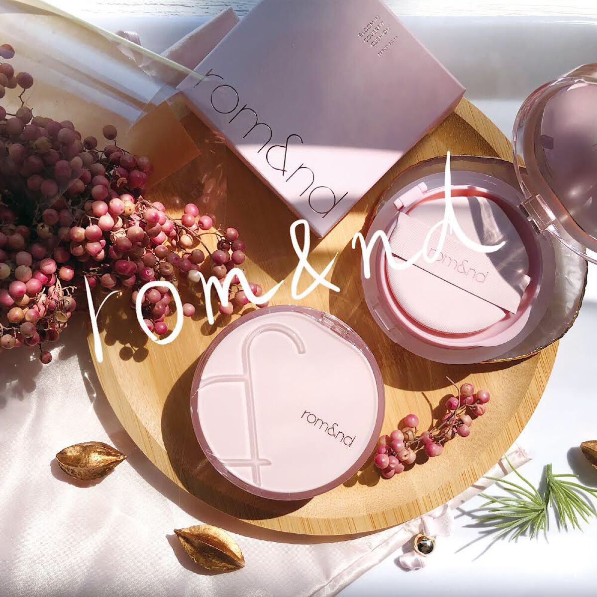 おさとう@フォロバ on LIPS 「🌸ロムアンド日本限定の桜クッション🌸使用感や似たカラーを比較レ..」(1枚目)