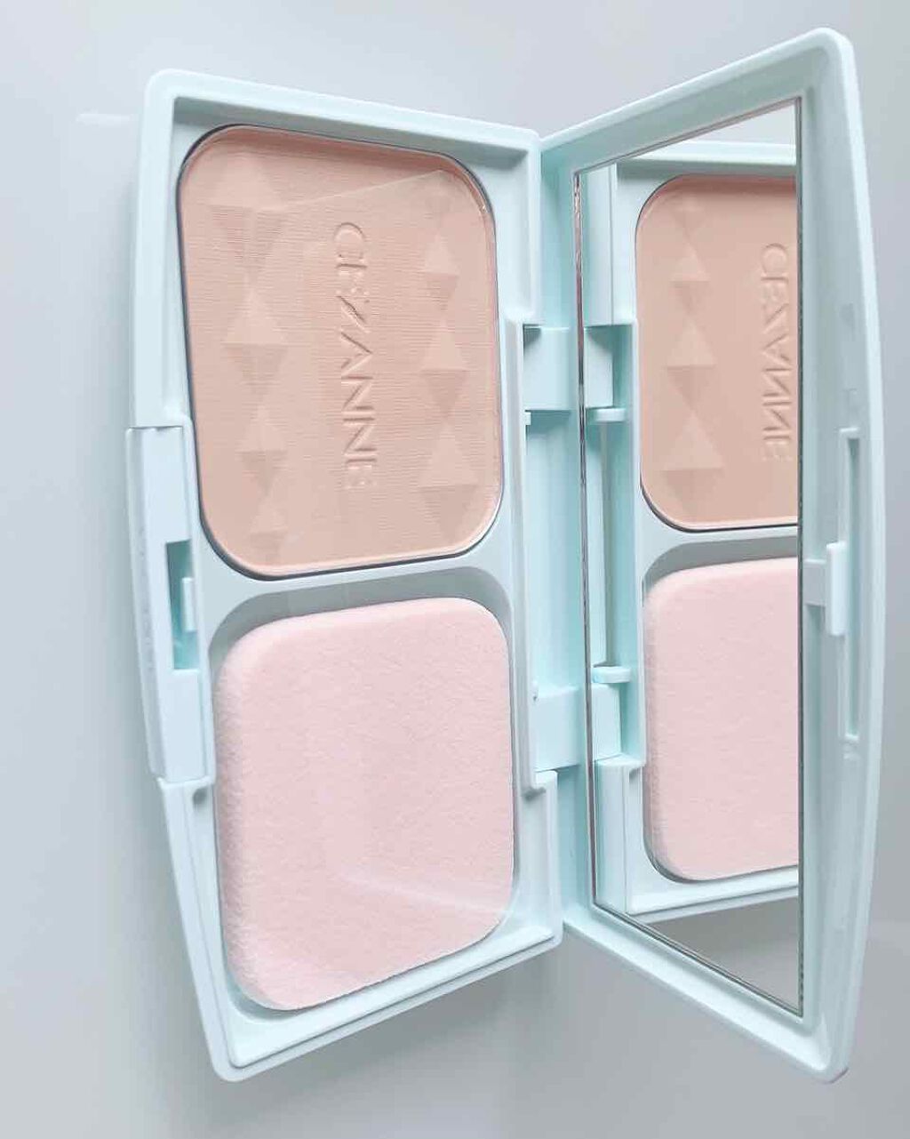 UVファンデーション EXプラス EX2 ライトオークル/CEZANNE/パウダーファンデーションを使ったクチコミ（1枚目）