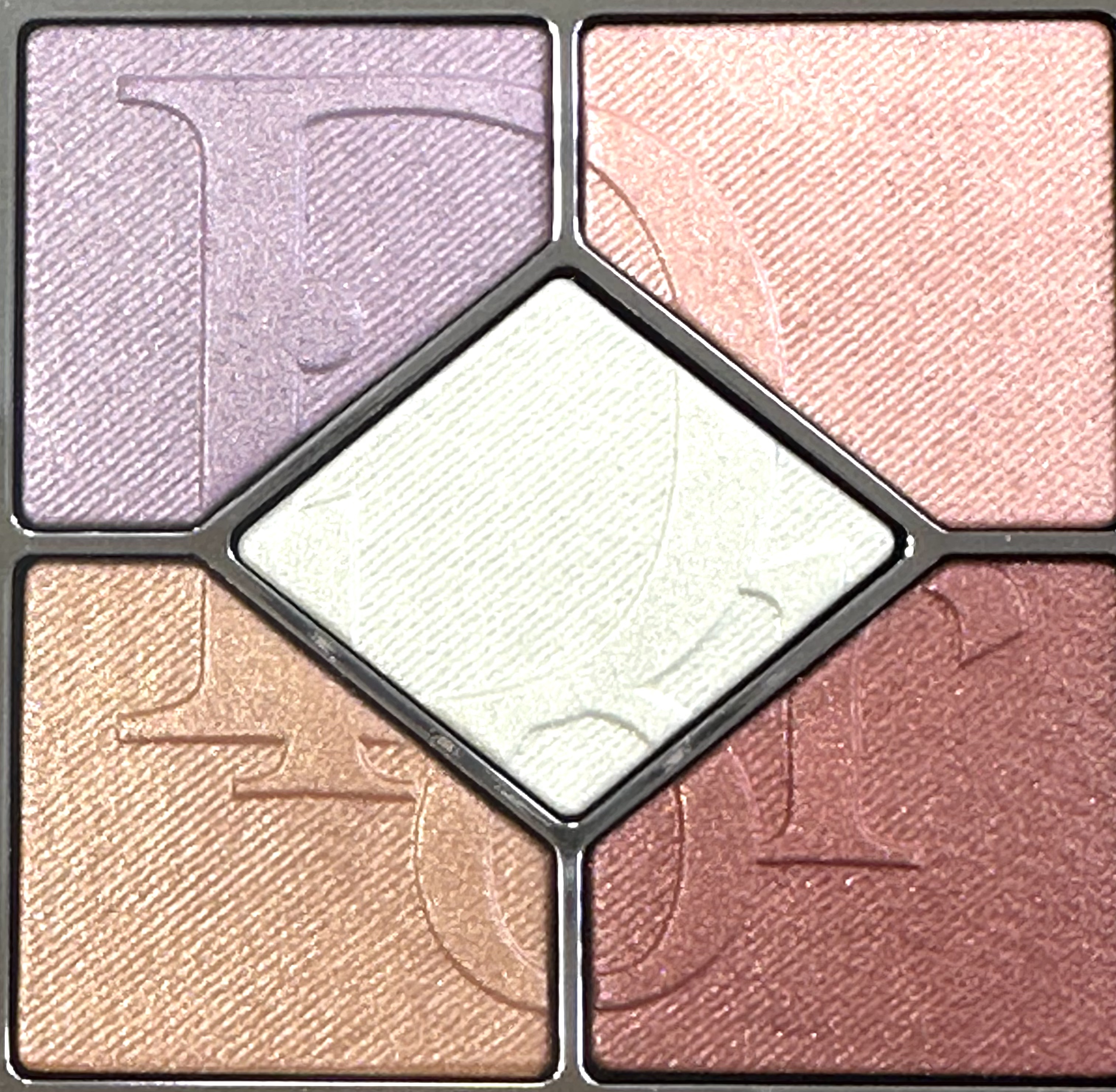 ディオールショウ サンク クルール 933 パステル グロウ/Dior/アイシャドウを使ったクチコミ（2枚目）