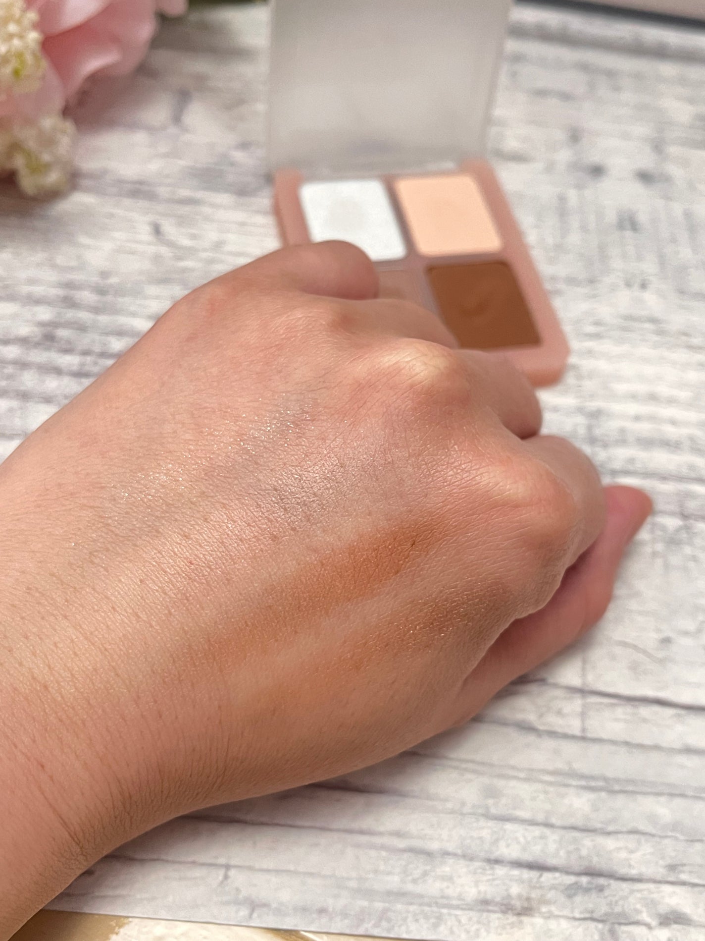 グラム アイ シャドウ/U/CHOO/アイシャドウパレットを使ったクチコミ(4枚目)