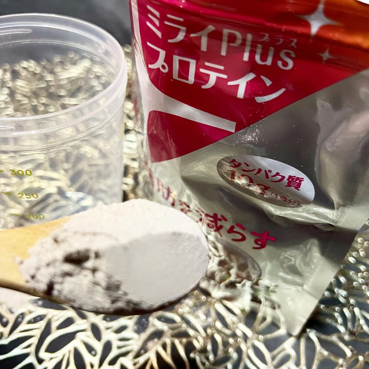 ミライPlusプロテイン ミルクココア味 ホエイ＆ソイプロテインパウダー/森永乳業/その他プロテインを使ったクチコミ（3枚目）