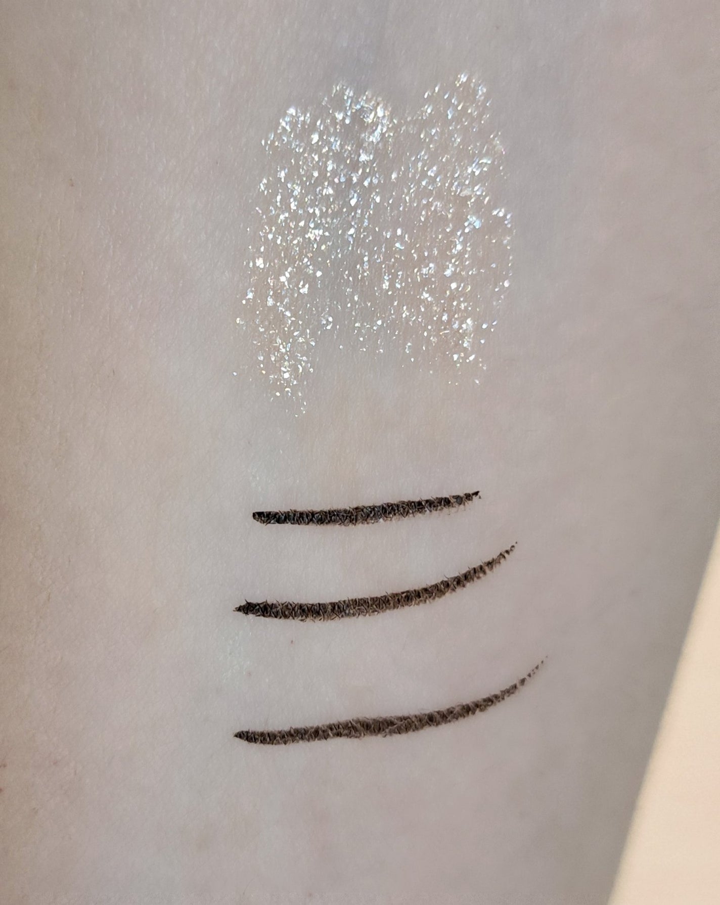 エーメイク グリッタースティック/A/mAke/グリッターを使ったクチコミ(2枚目)