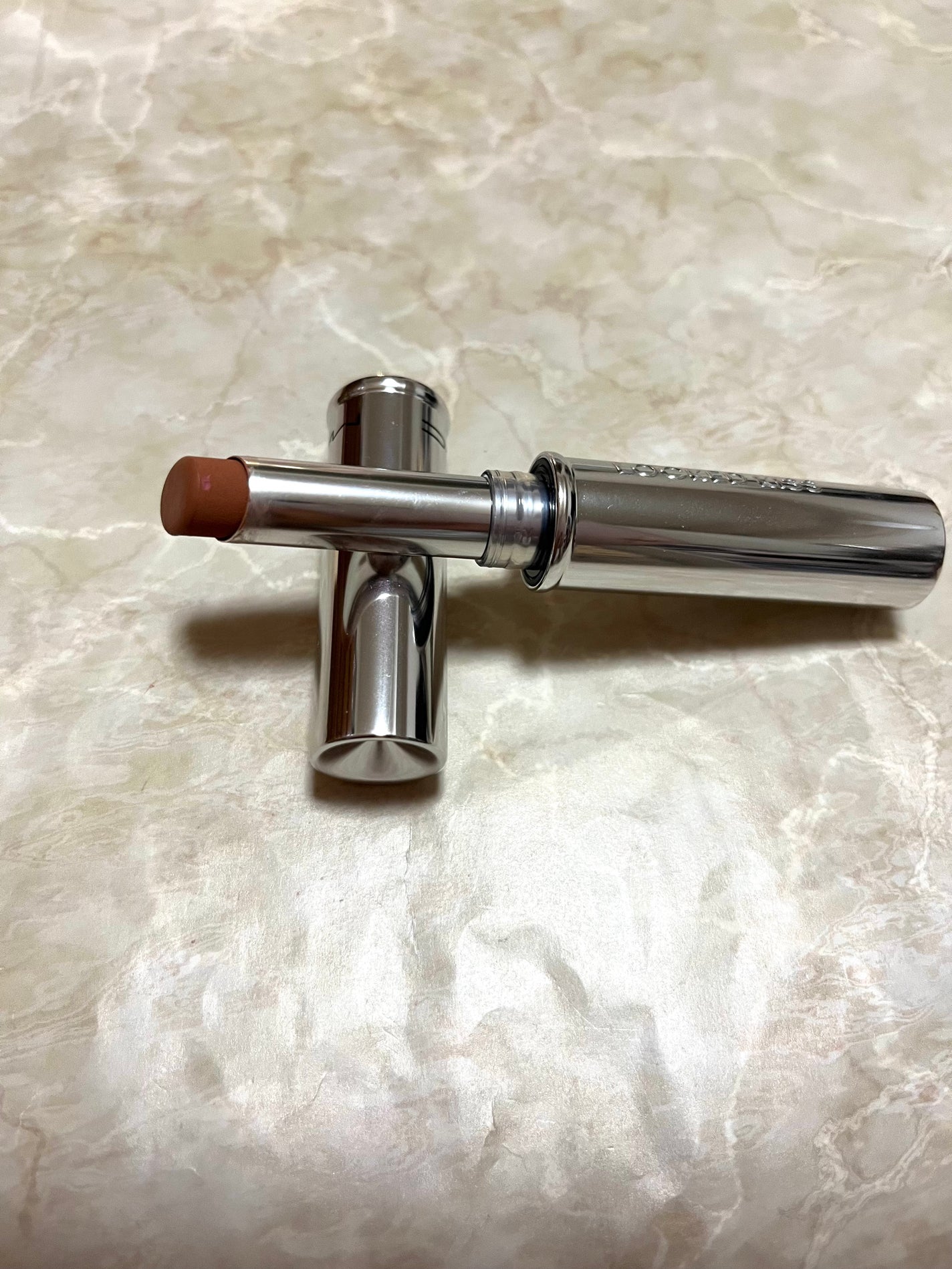 ロックドキス リップスティック/M・A・C/口紅を使ったクチコミ(4枚目)