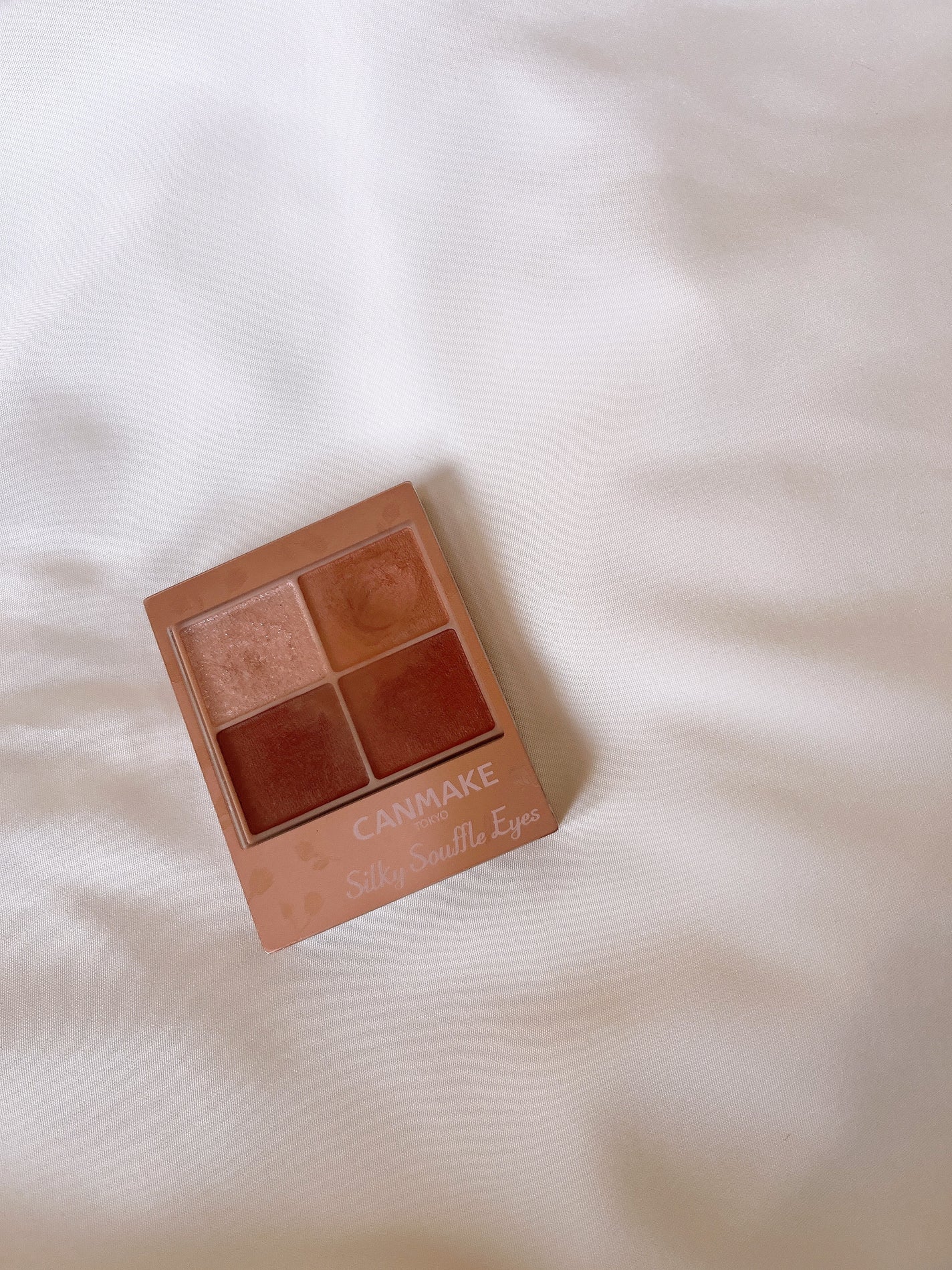 シルキースフレアイズ(マットタイプ)/キャンメイク/アイシャドウパレットを使ったクチコミ(1枚目)