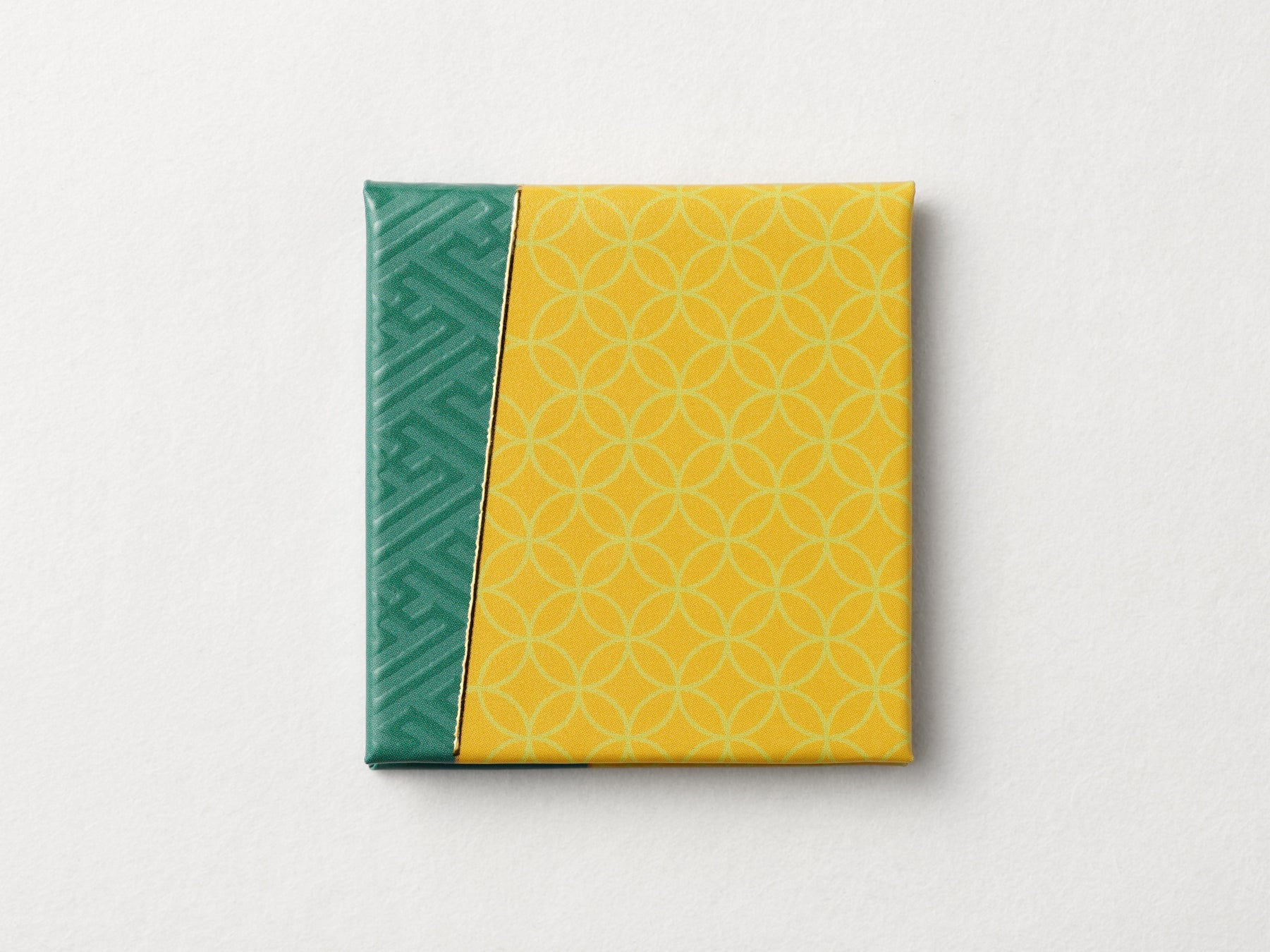 小町紅＜色暦シリーズ＞ 菊のかさね