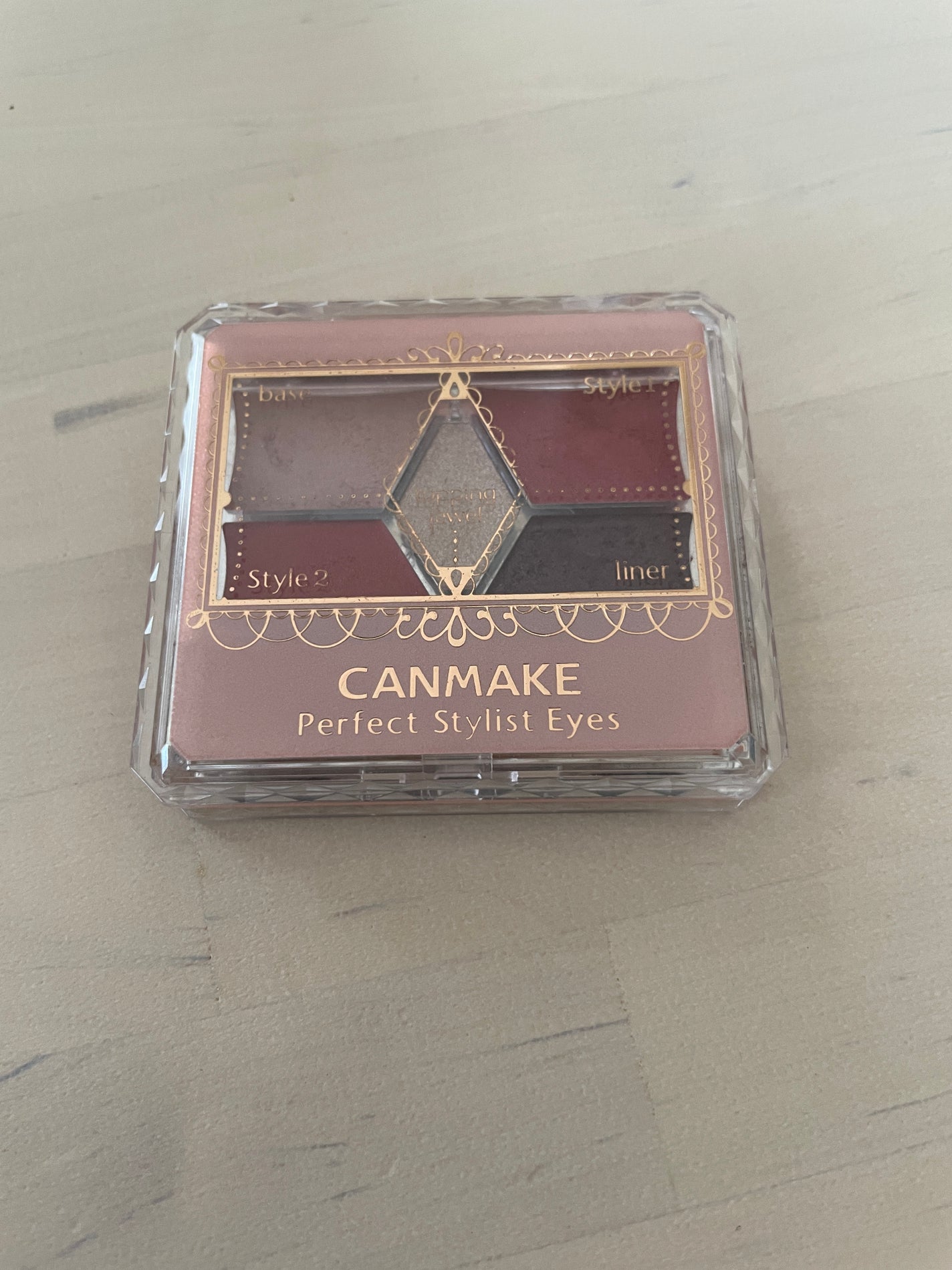 パーフェクトスタイリストアイズ/キャンメイク/アイシャドウパレットを使ったクチコミ(1枚目)